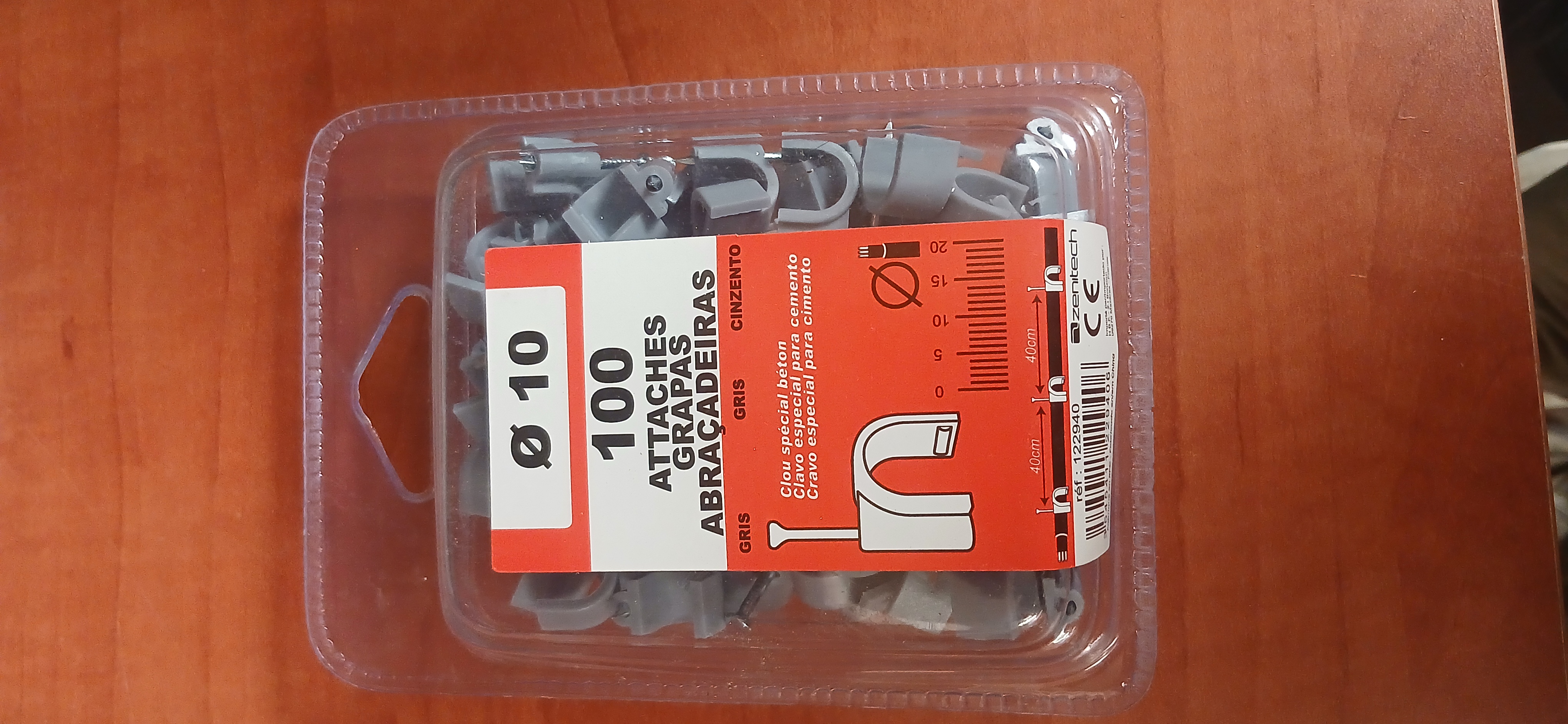 Lot de 100 attaches câble à clou Ø10 mm gris Zenitech