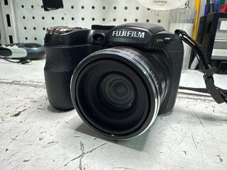 Fujifilm FinePix S 12 MP