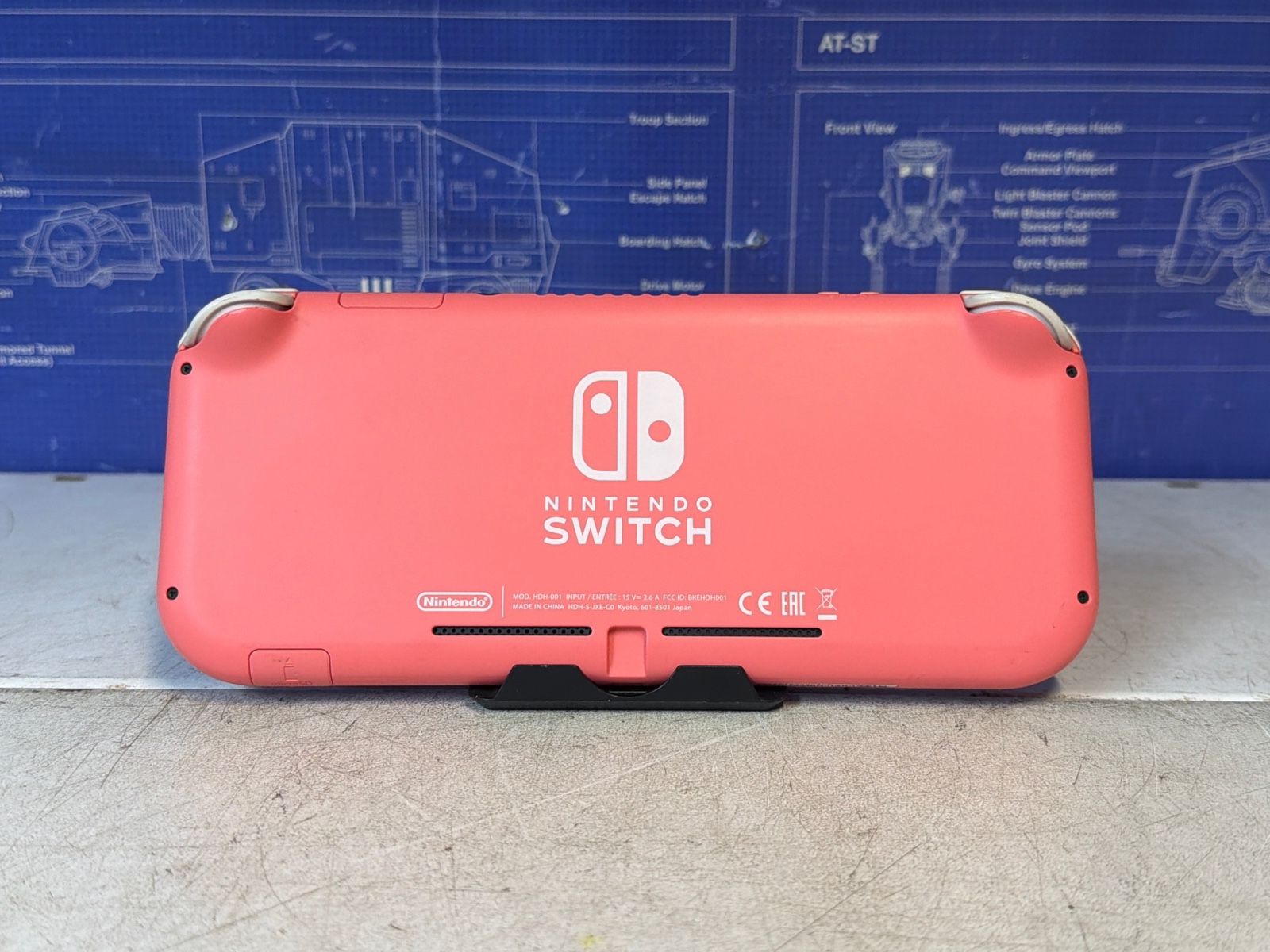 Nintendo Switch Lite - Corail — photo 2