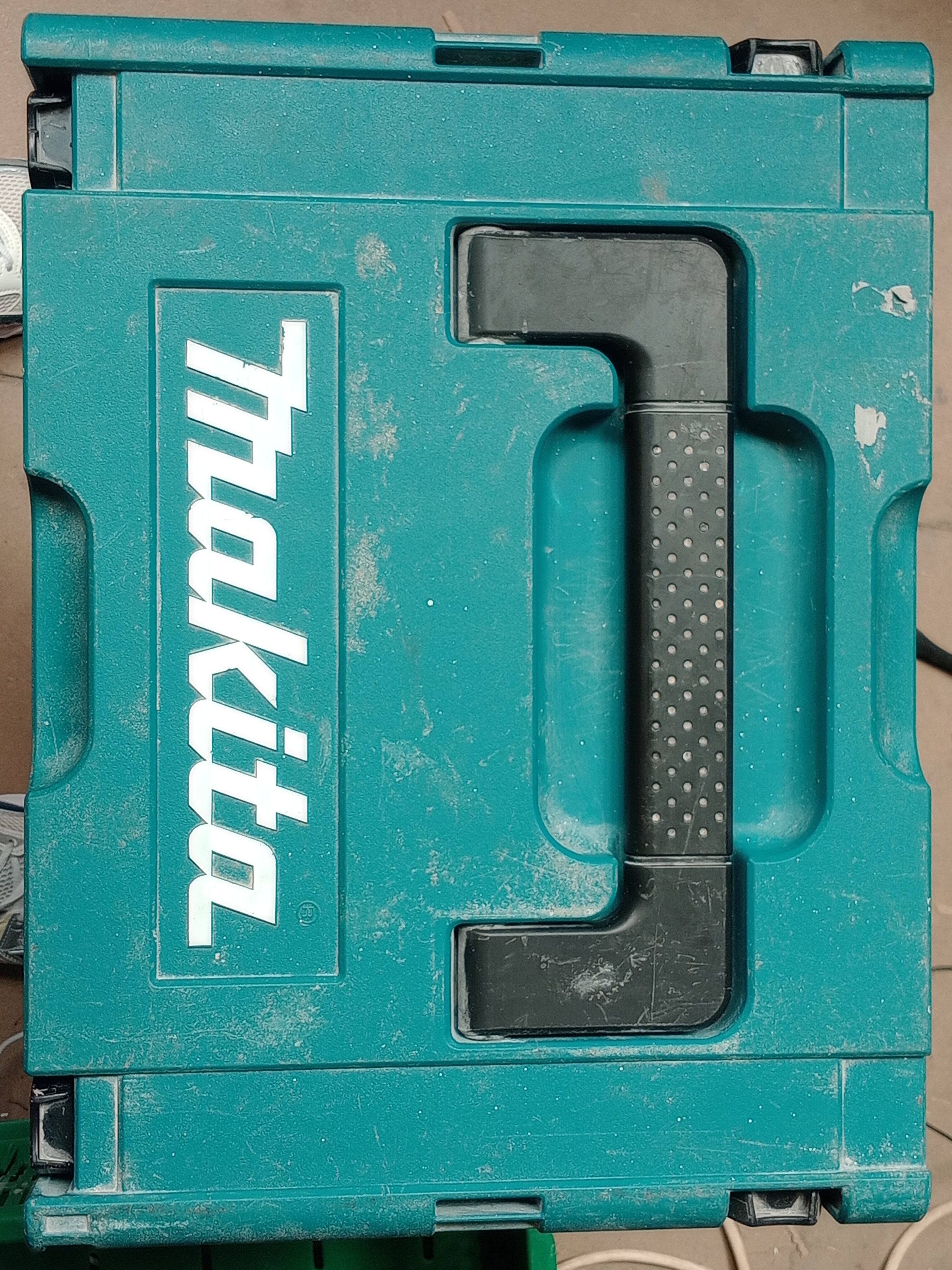 Lot outillage Makita LXT 18V perceuse perforateur batterie — photo 3