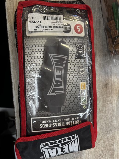 Protège-tibias et pieds Metal Boxe Black Light taille S