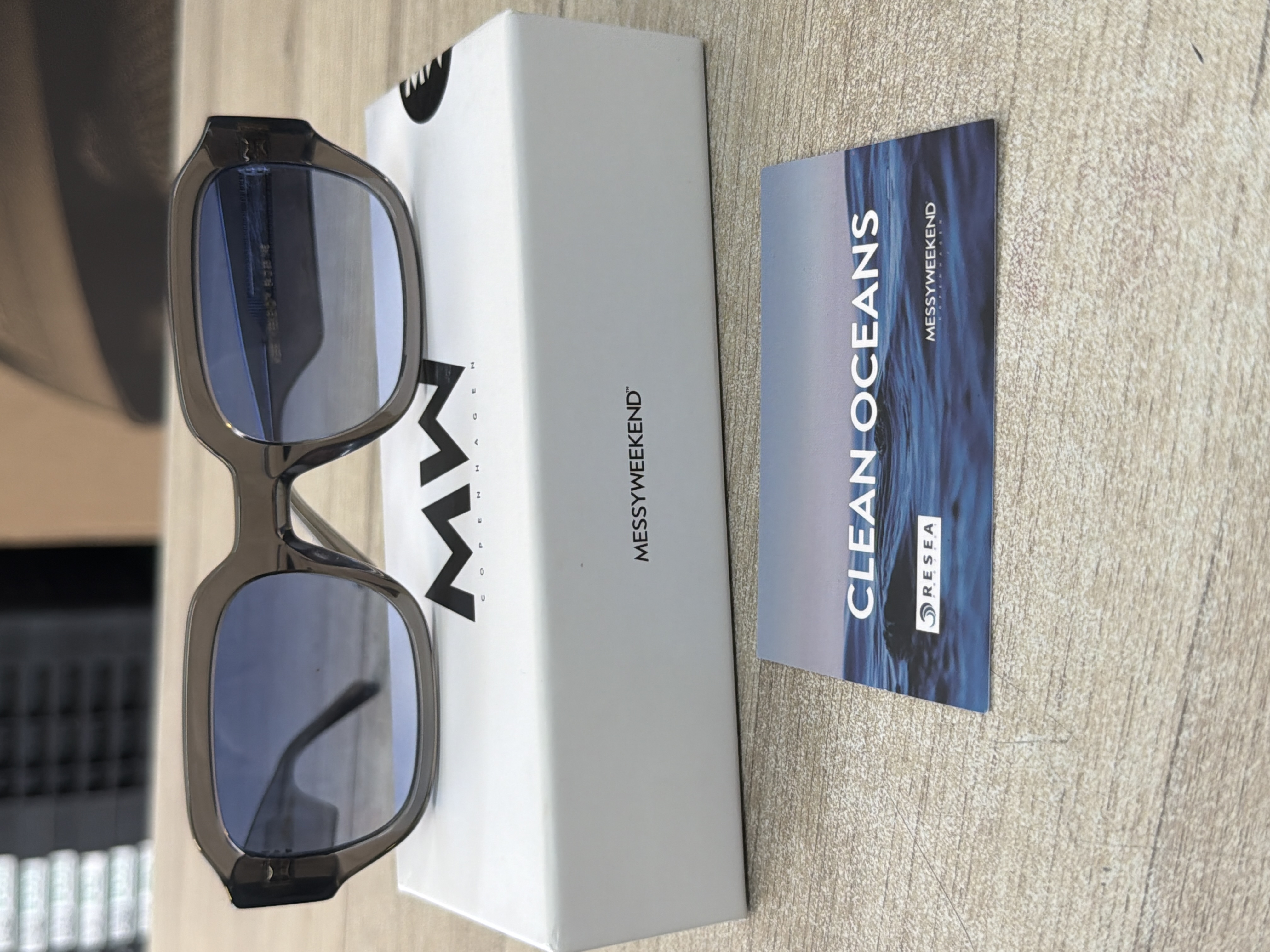 Lunettes de soleil MessyWeekend DOWNEY Grey Crystal Blue