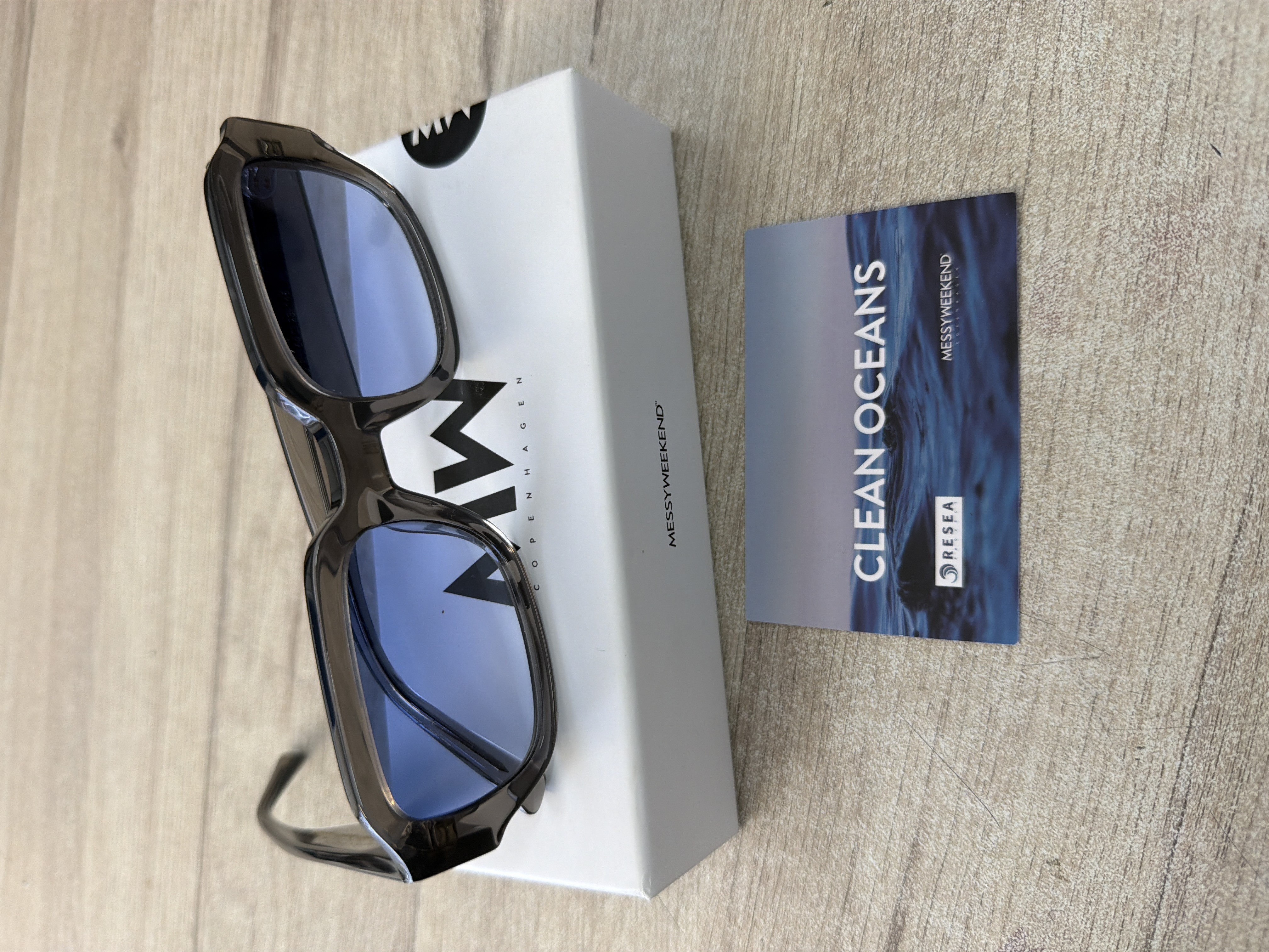 Lunettes de soleil MessyWeekend DOWNEY Grey Crystal Blue — photo 2