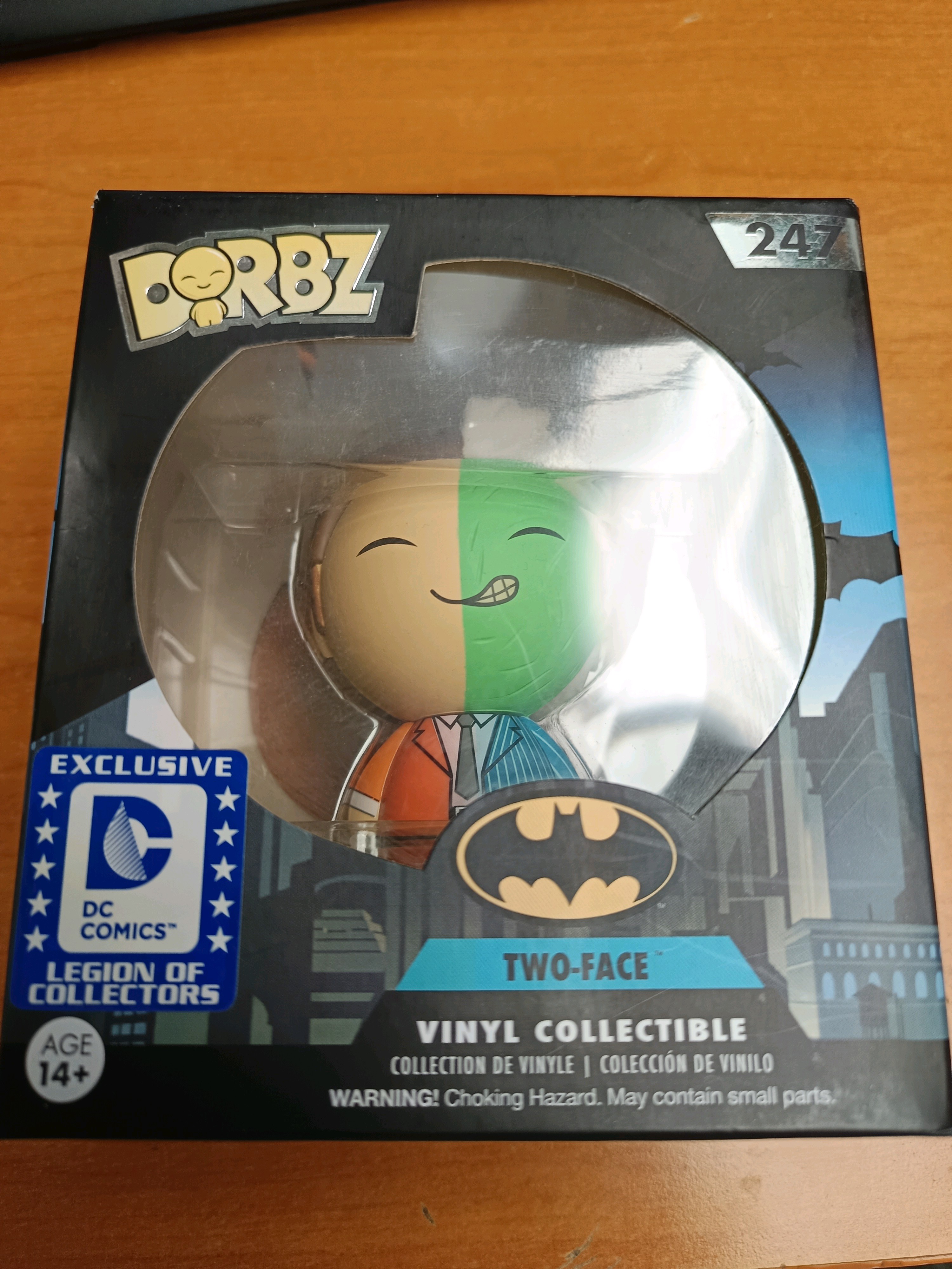 Dorbz DC Comics Two-Face #247 - Figurine vinyle (Exclusivité Legion of Collectors)