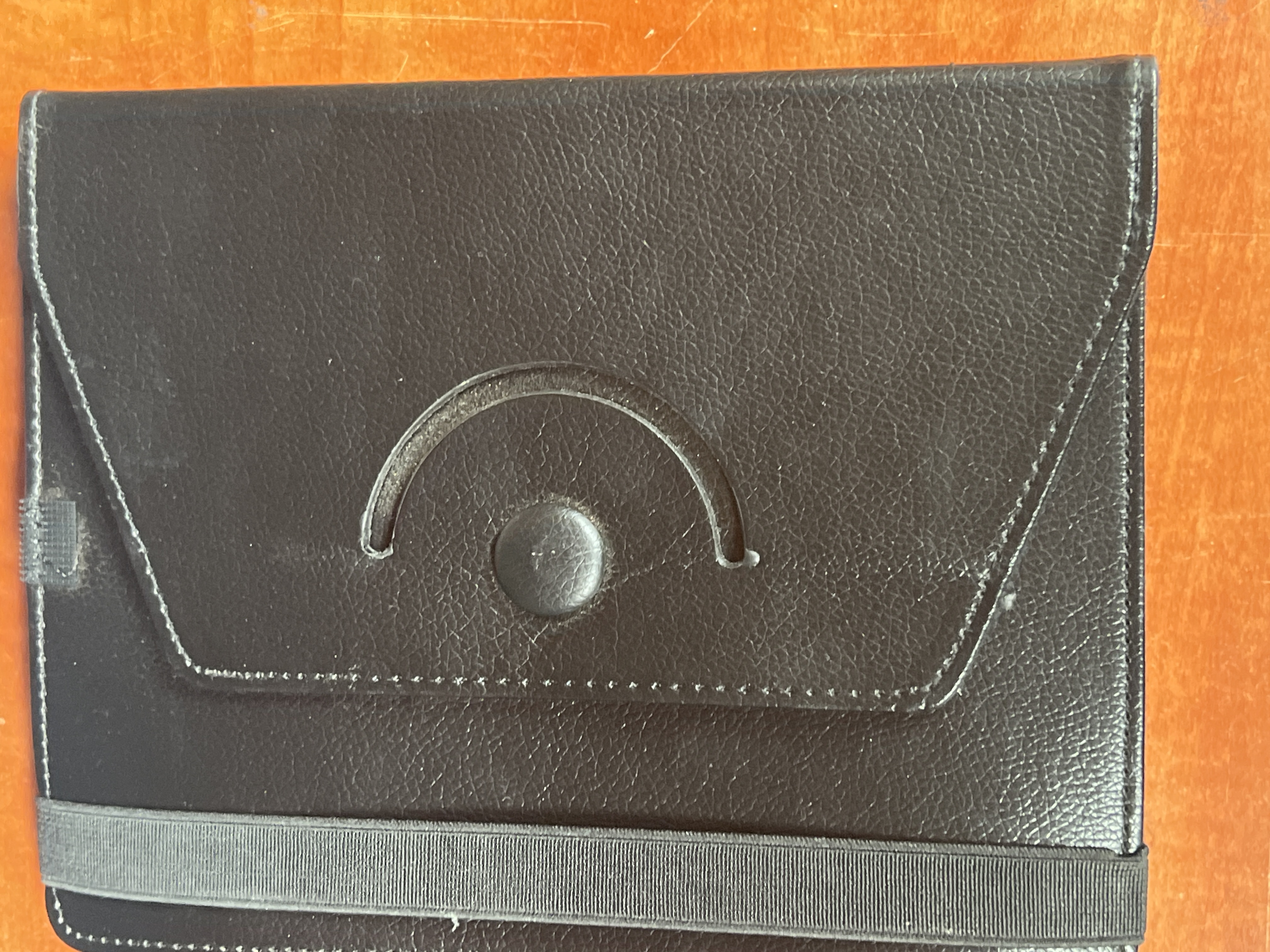 Housse tablette noire à rabat — photo 2