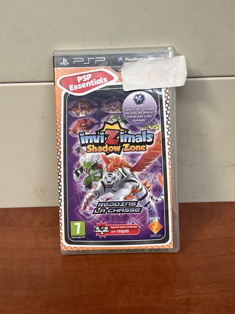 Invizimals: Shadow Zone - PSP Essentials (PSP)