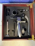 Coffret accessoires vin avec tire-bouchon à levier — photo 1