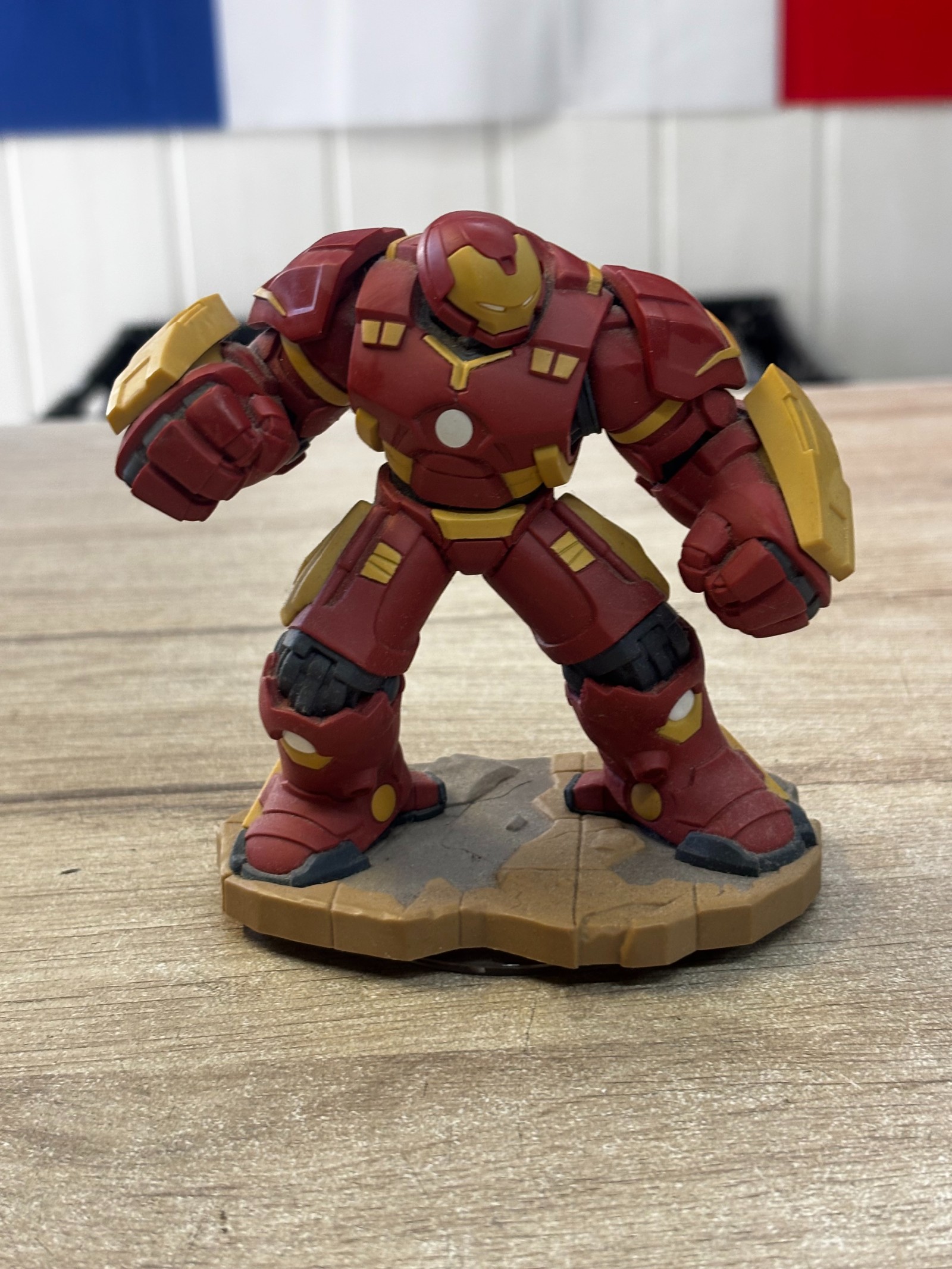 Figurine Disney Infinity – Hulkbuster (Iron Man)