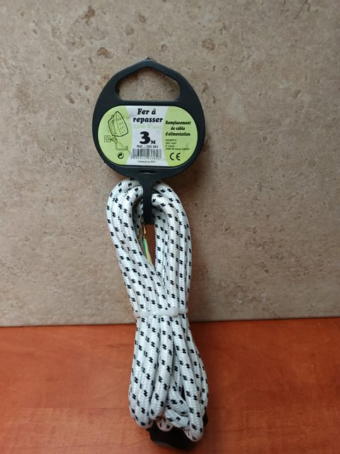 Cordon d’alimentation tressé pour fer à repasser