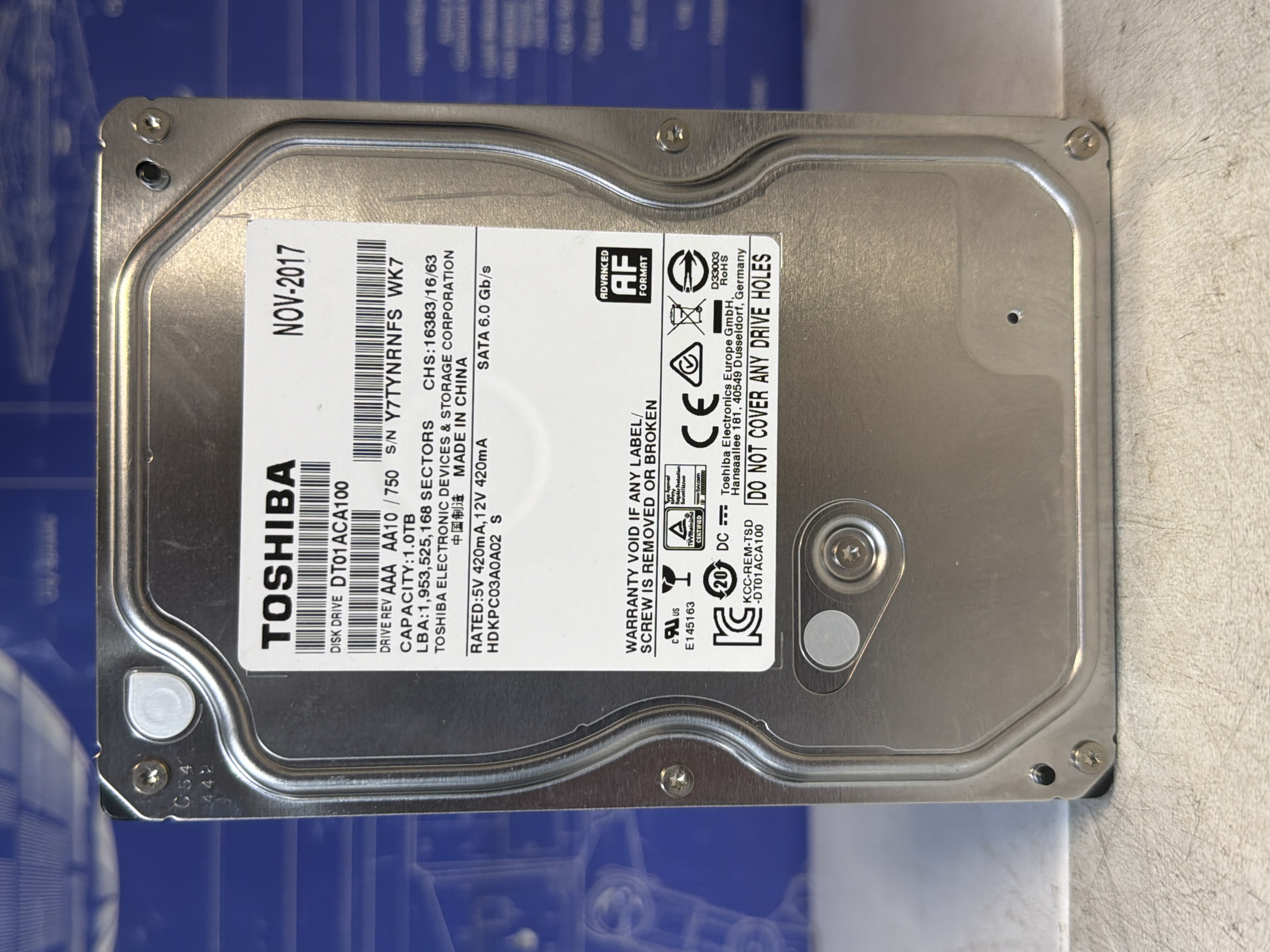 Disque dur Toshiba 1 To 3,5" SATA DT01ACA100