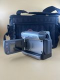Caméscope Sony Handycam avec station, housse et chargeur — photo 2
