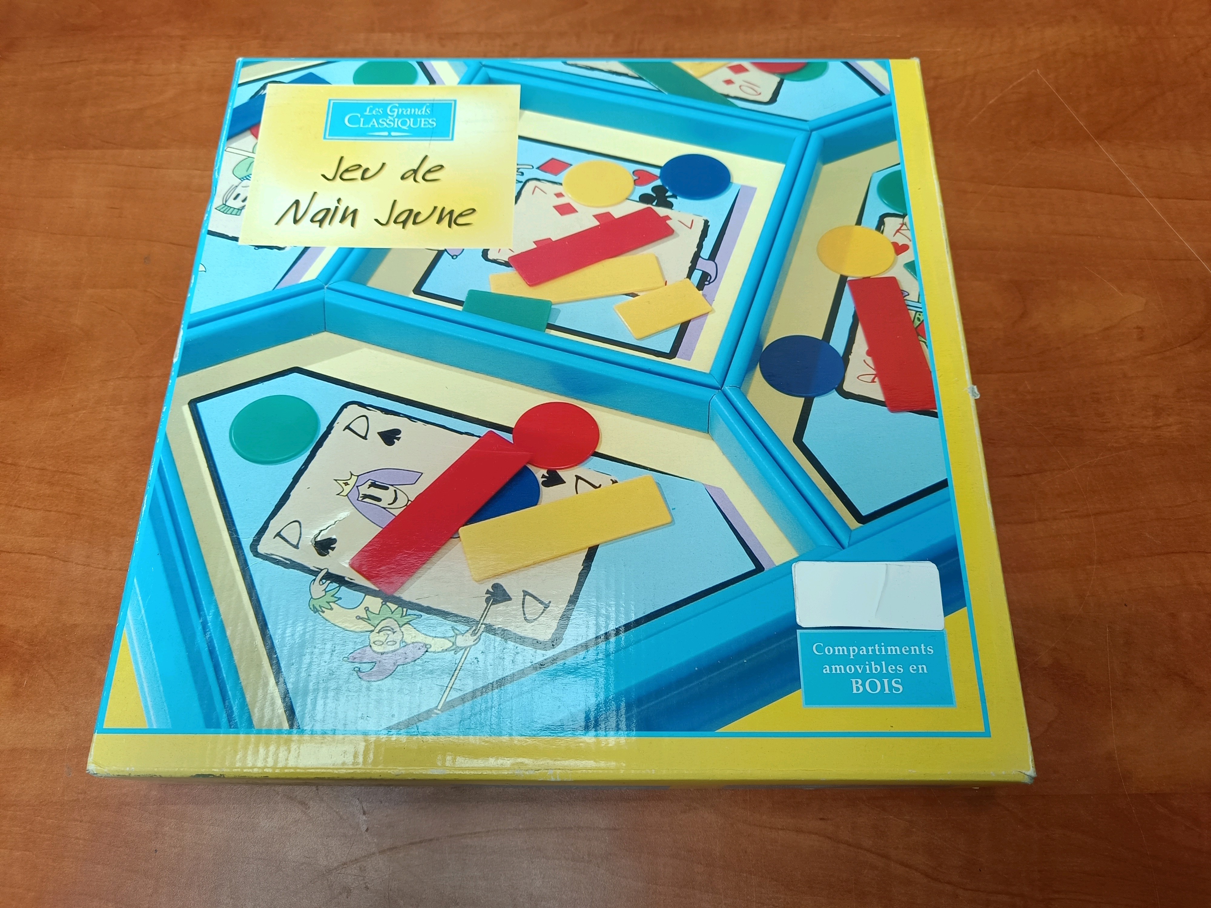 Les Grands Classiques - Jeu de Nain Jaune (compartiments amovibles en bois)