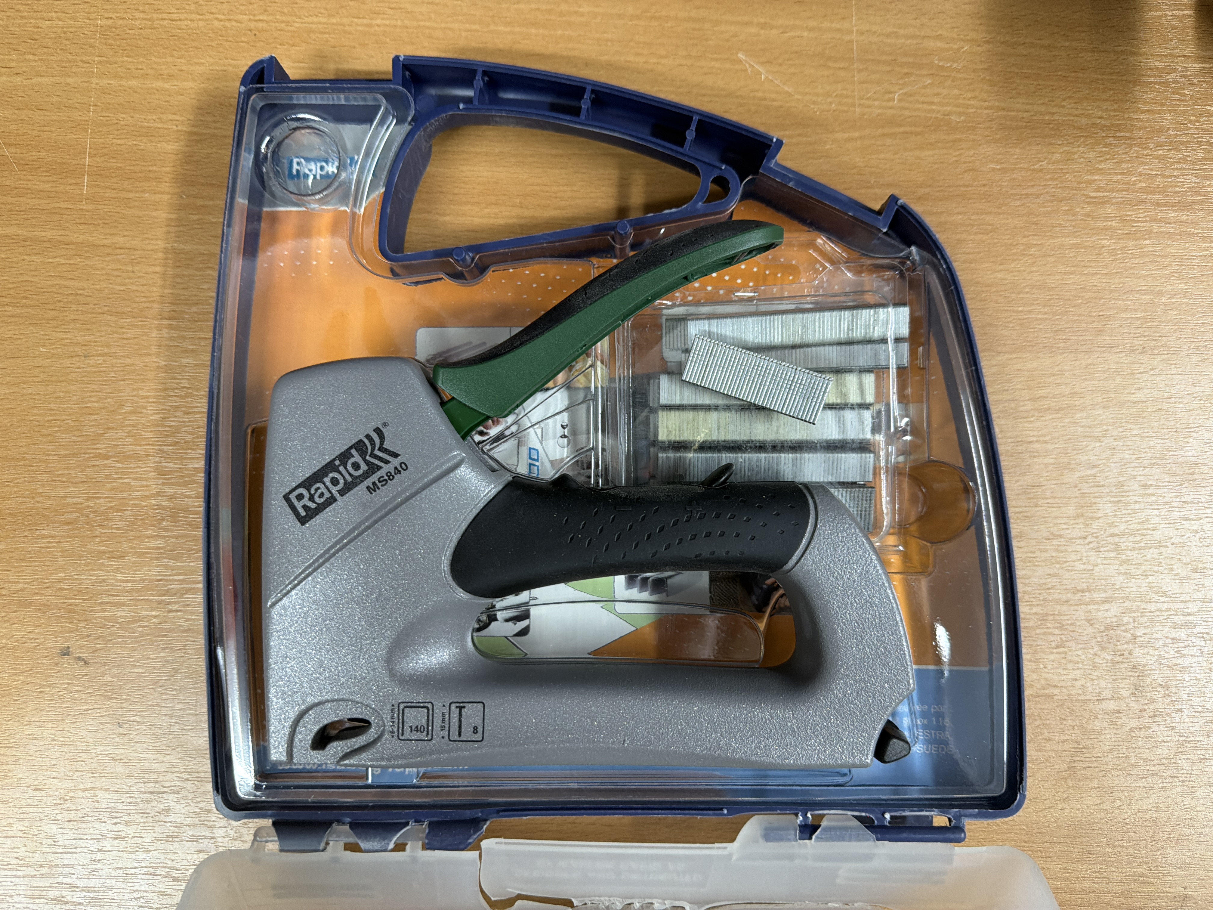 Rapid MS840 agrafeuse-cloueuse manuelle en coffret — photo 2