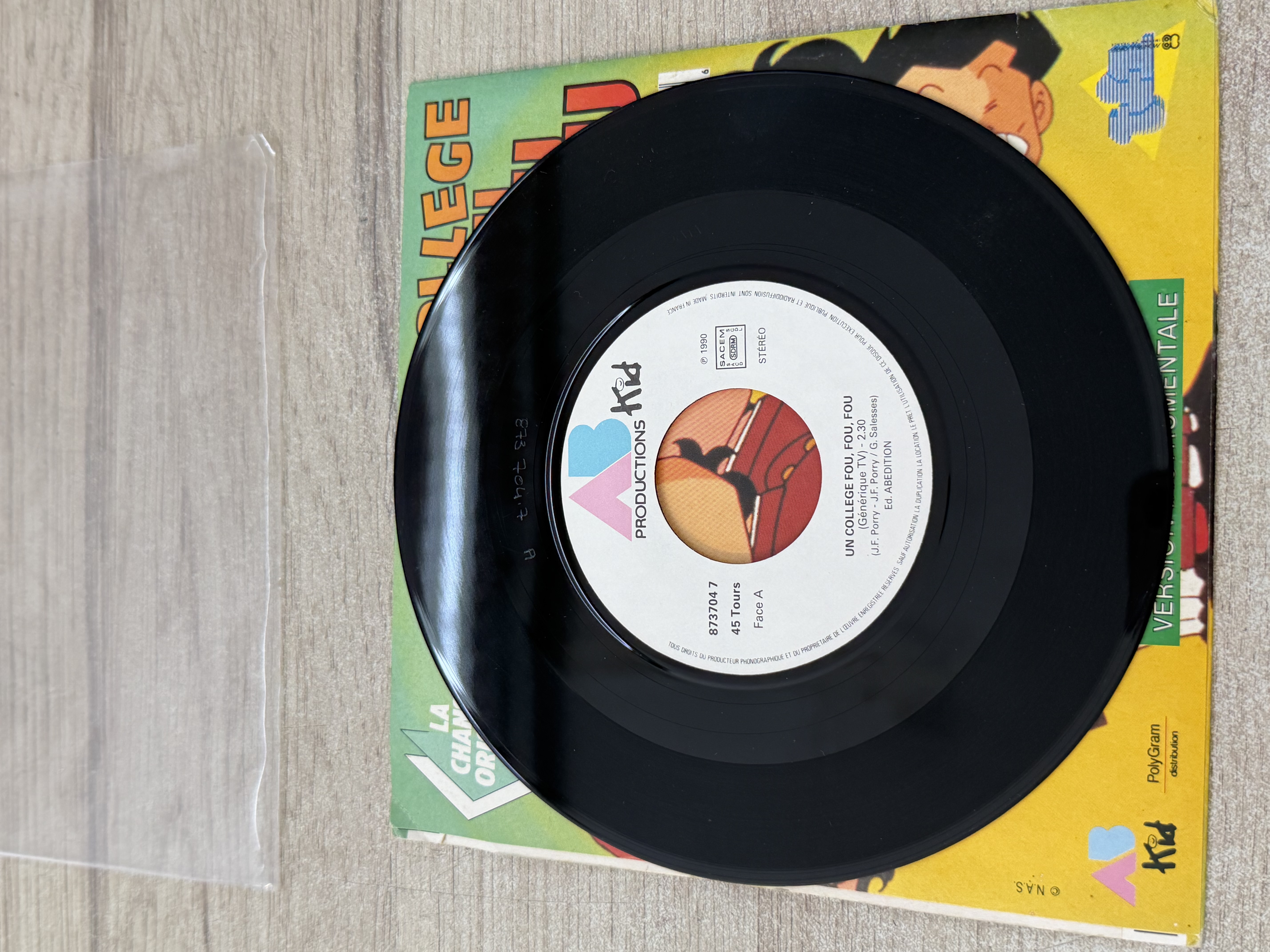 45 tours Le Collège Fou Fou Fou - La Chanson Originale du feuilleton TV — photo 3