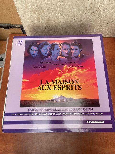 La Maison aux Esprits LaserDisc PAL version française