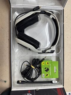 Astro Gaming A40 - Casque filaire avec micro détachable