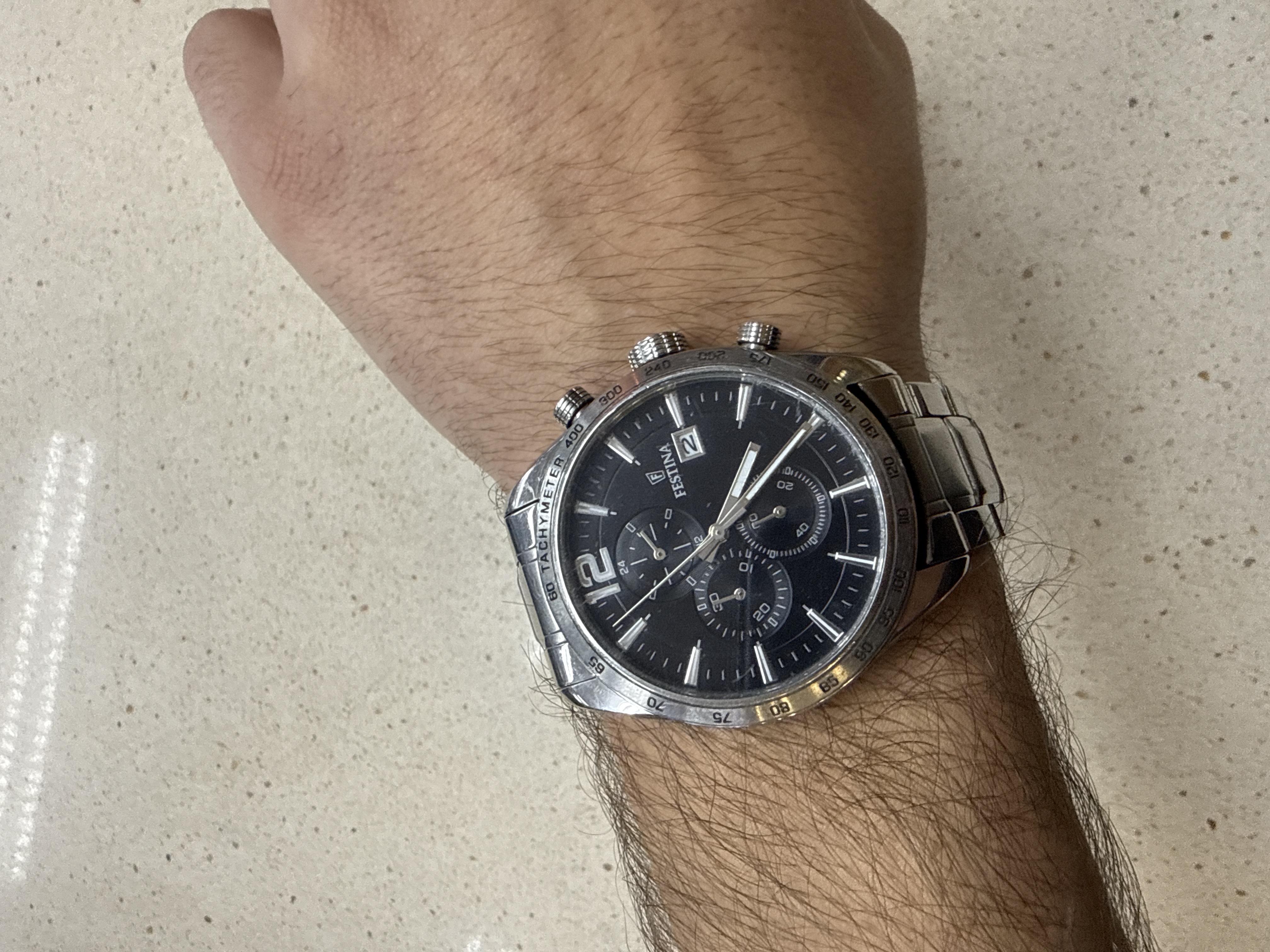 Montre Festina F16759 chronographe cadran noir bracelet acier — photo 3