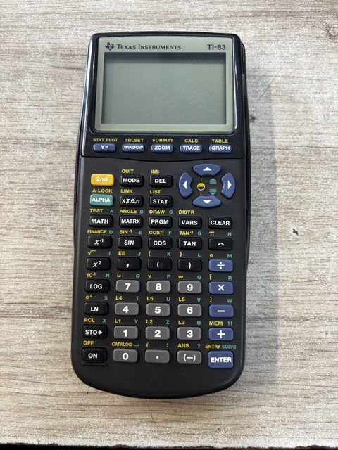 Calculatrice graphique Texas Instruments TI-83