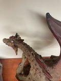 Figurine dragon sur château — photo 3
