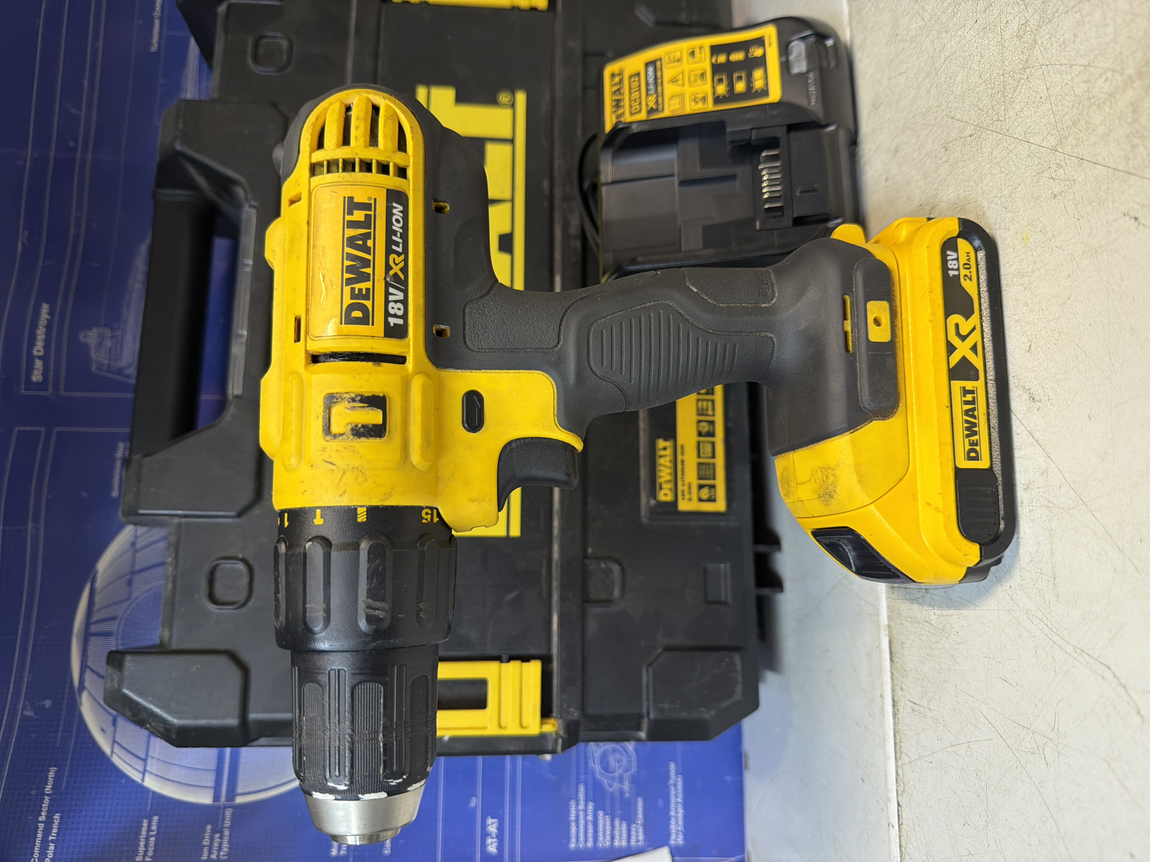 Perceuse-visseuse à percussion DeWalt DCD776 18V XR avec batterie — photo 2