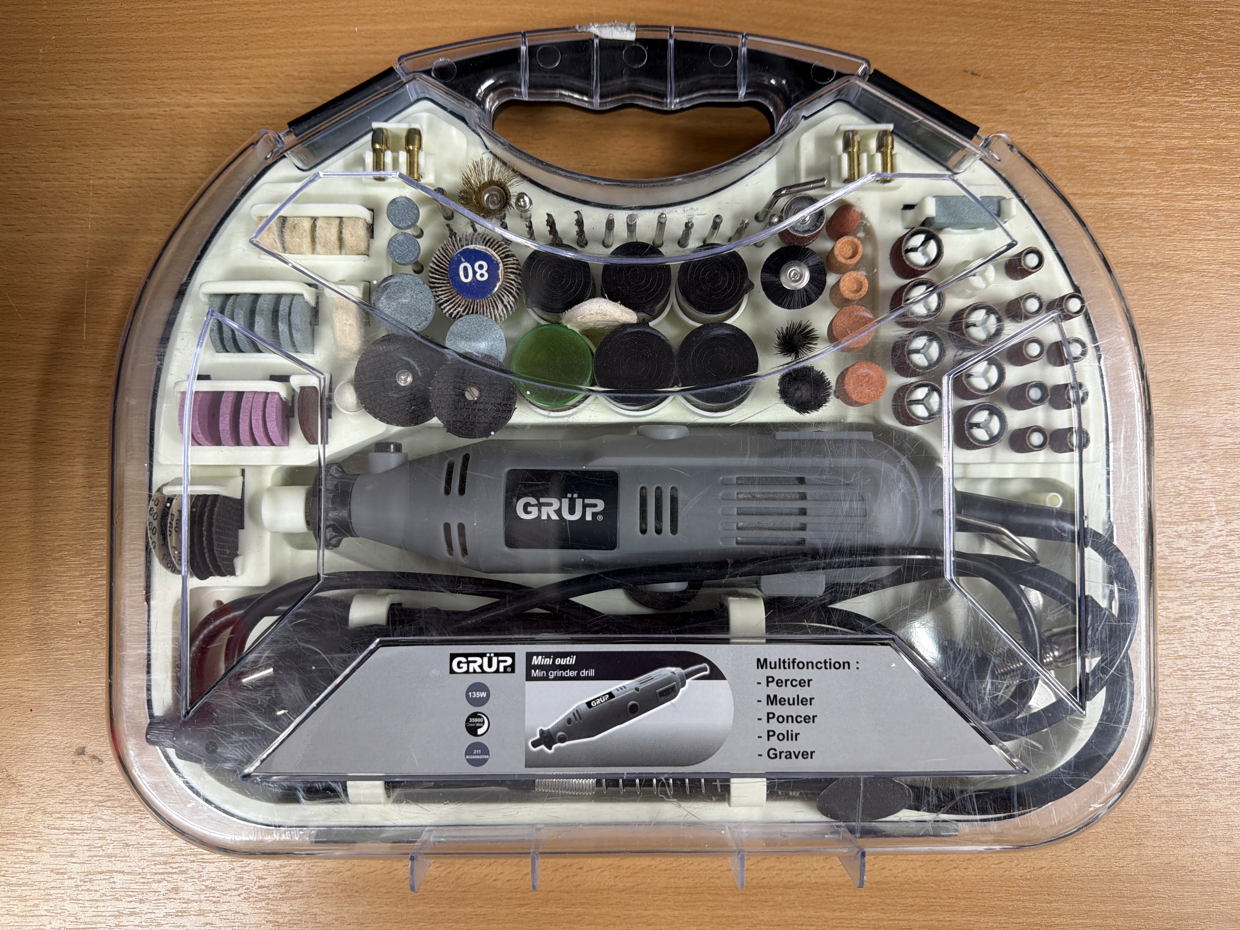 Mini outil multifonction filaire GRÜP 135W avec coffret