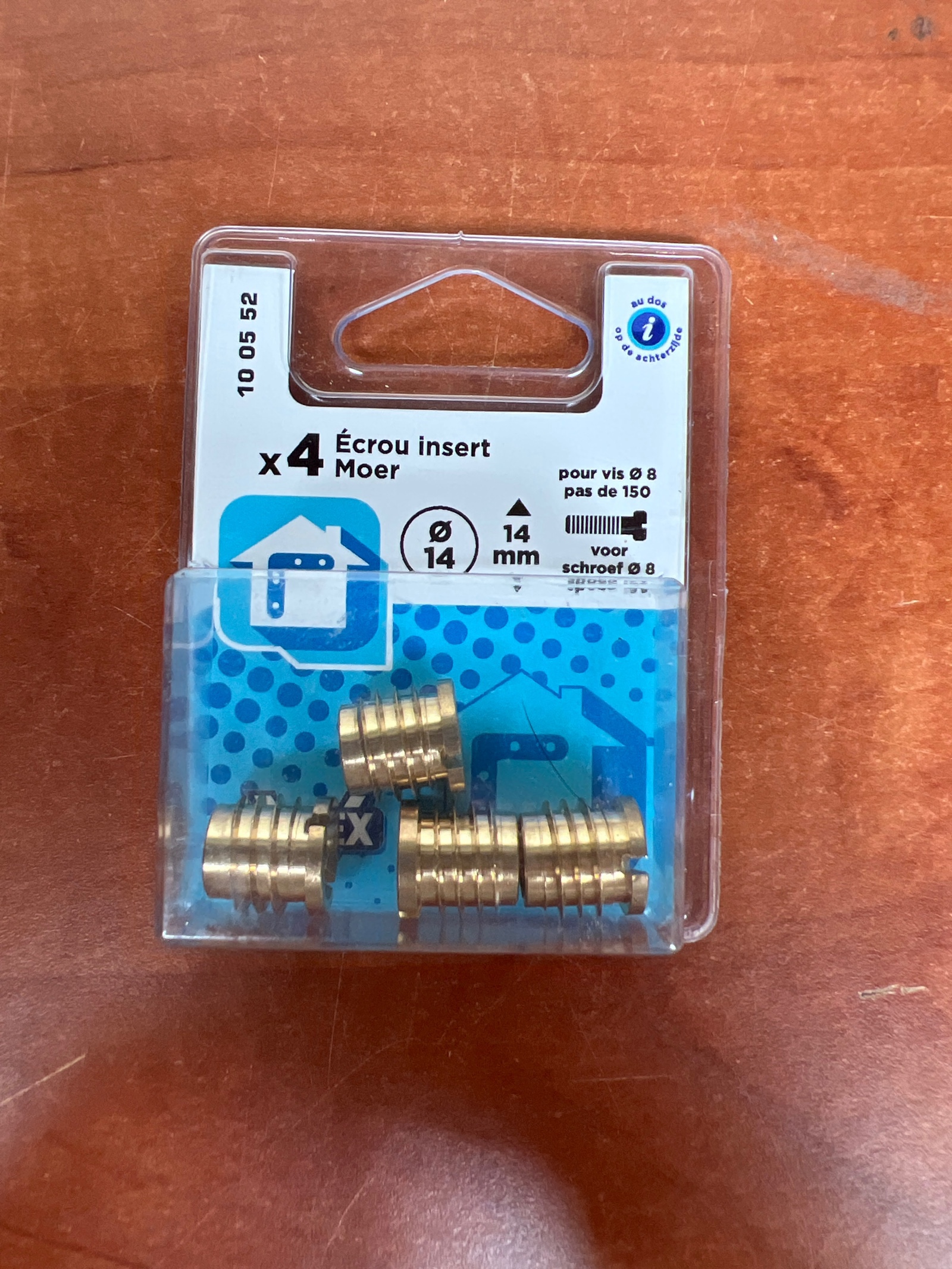 Écrous inserts Ø14 mm pour vis Ø8 pas 150 (x4)