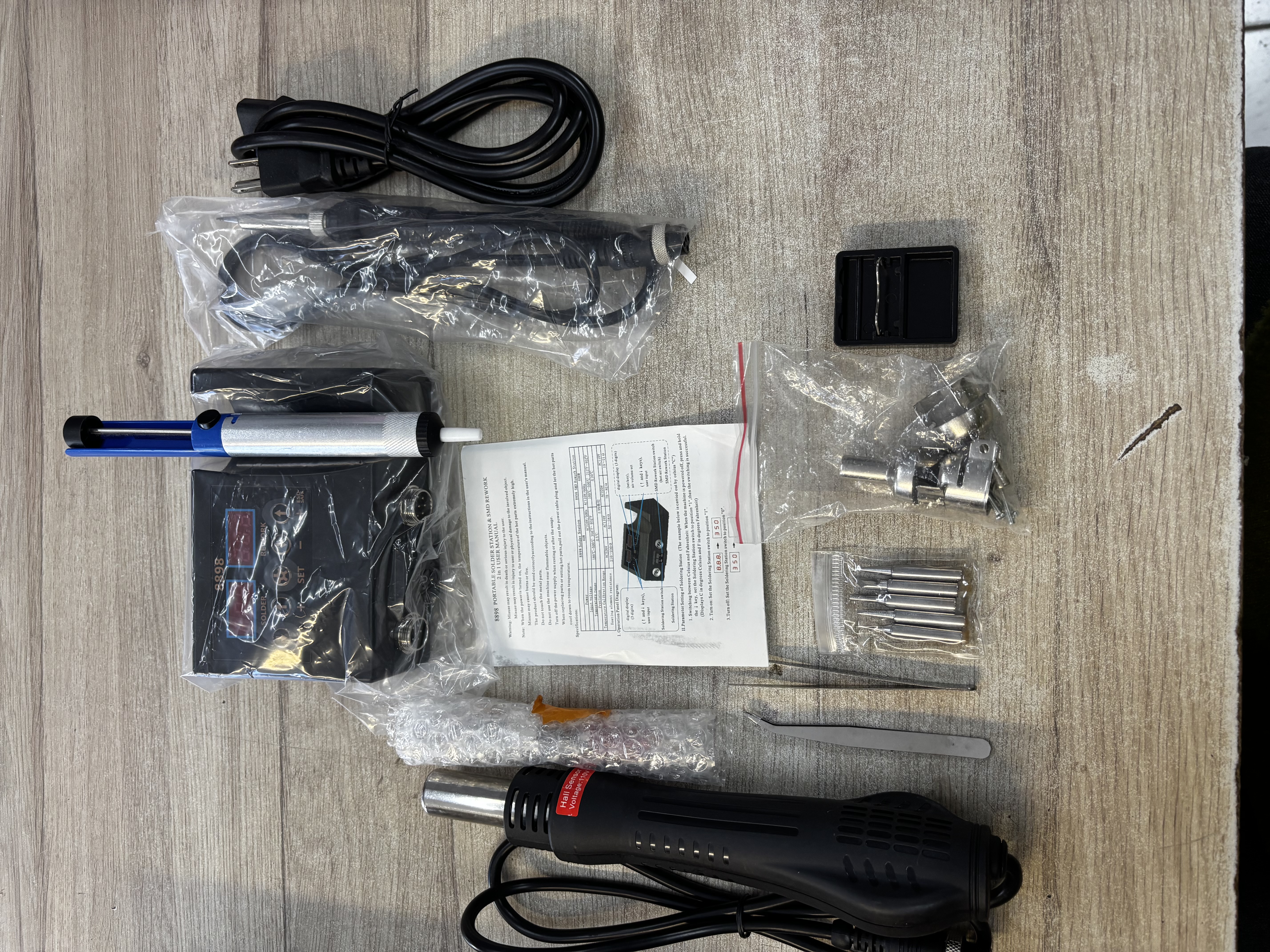 Poste a souder electrique avec accessoires