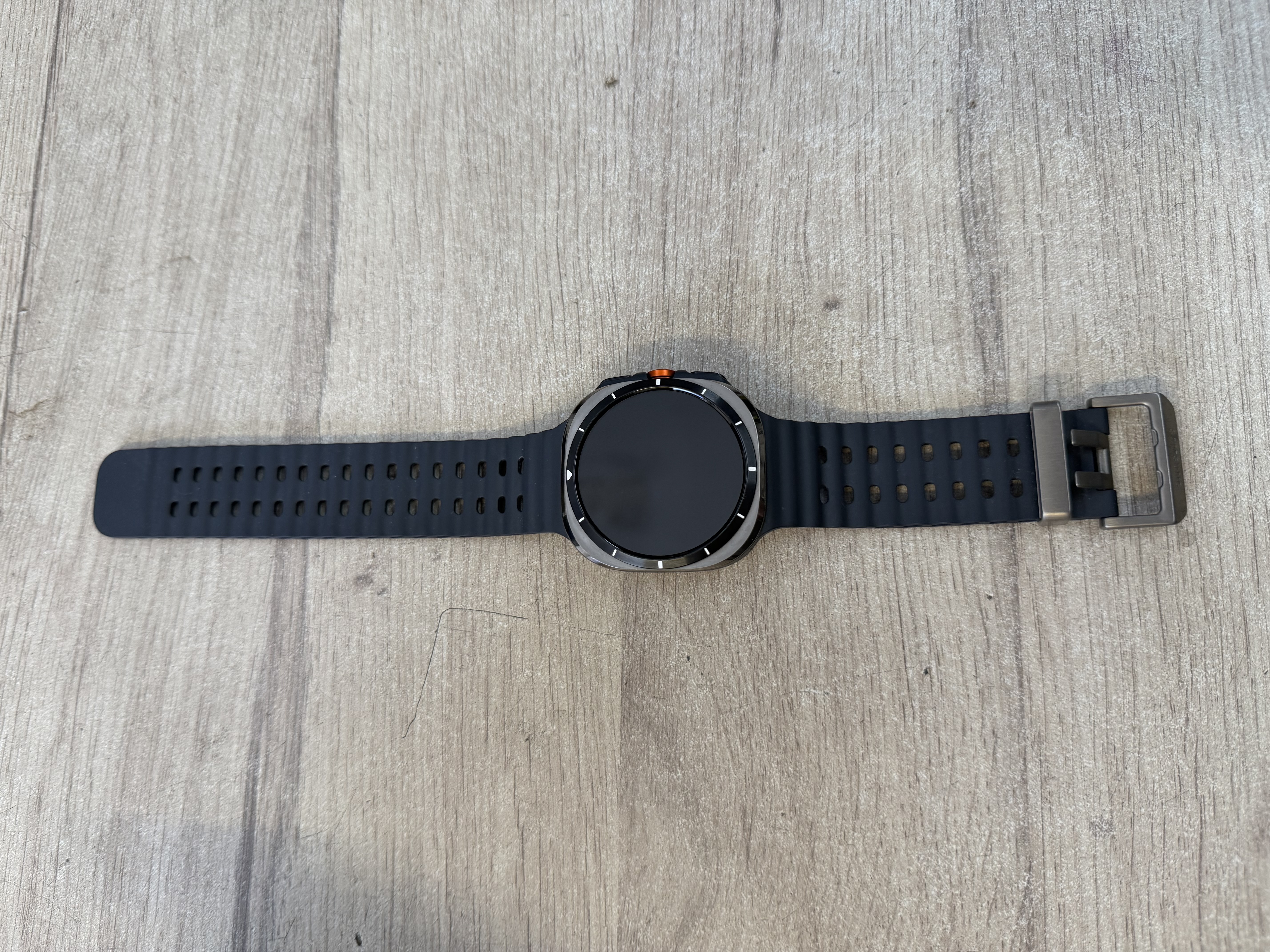 Montre connectée Samsung Galaxy Watch Ultra 47 mm LTE GPS