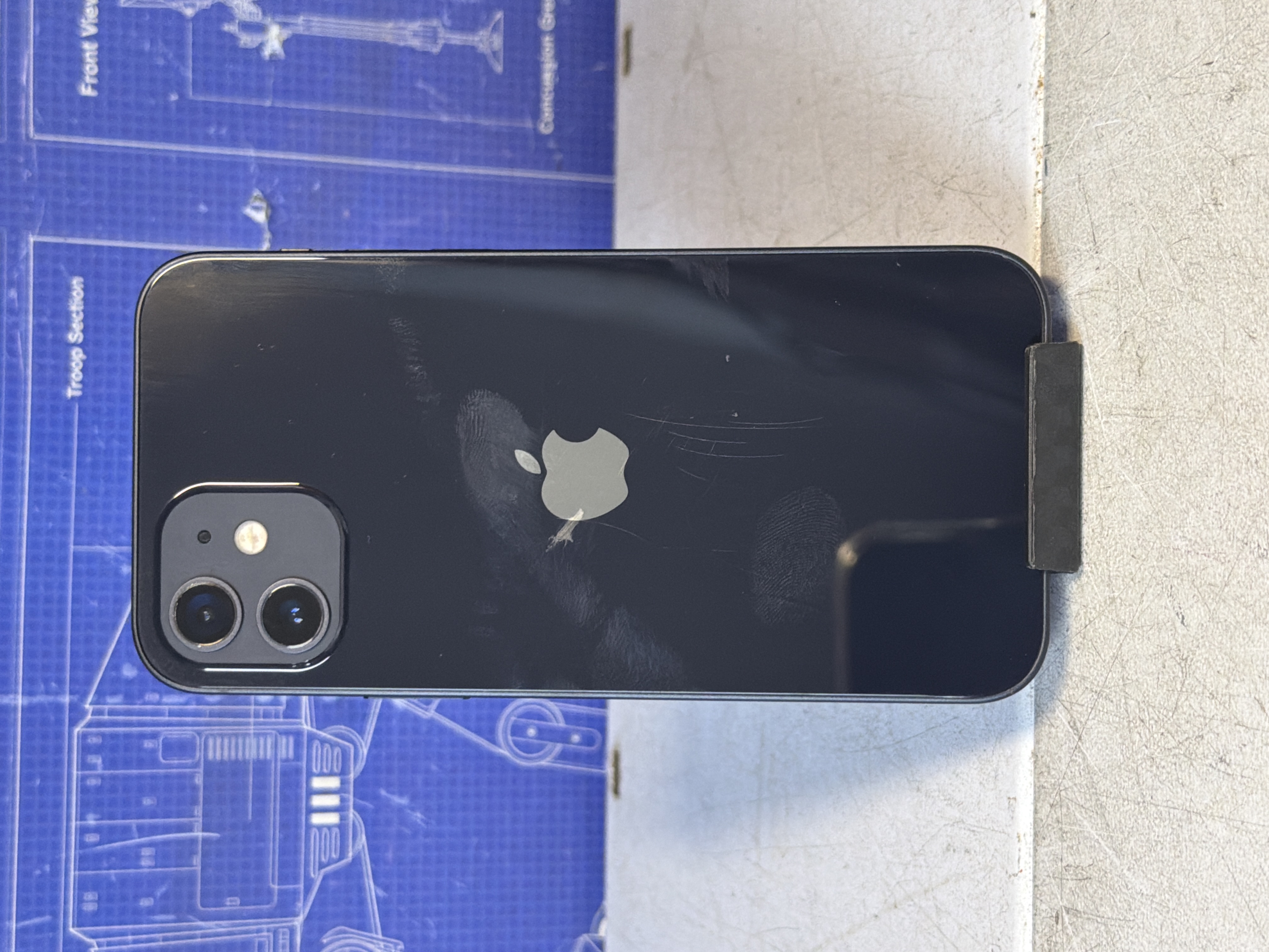 iPhone 12 noir 128 Go