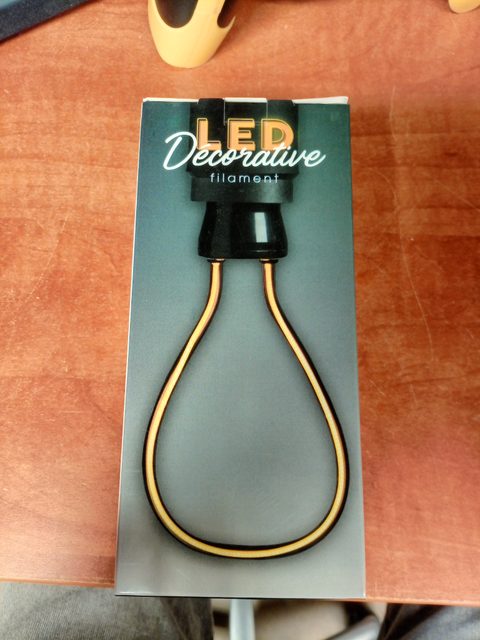 Ampoule LED décorative filament design boucle