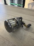 Moulinet casting Shimano Corvalus — photo 1