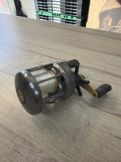 Moulinet casting Shimano Corvalus
