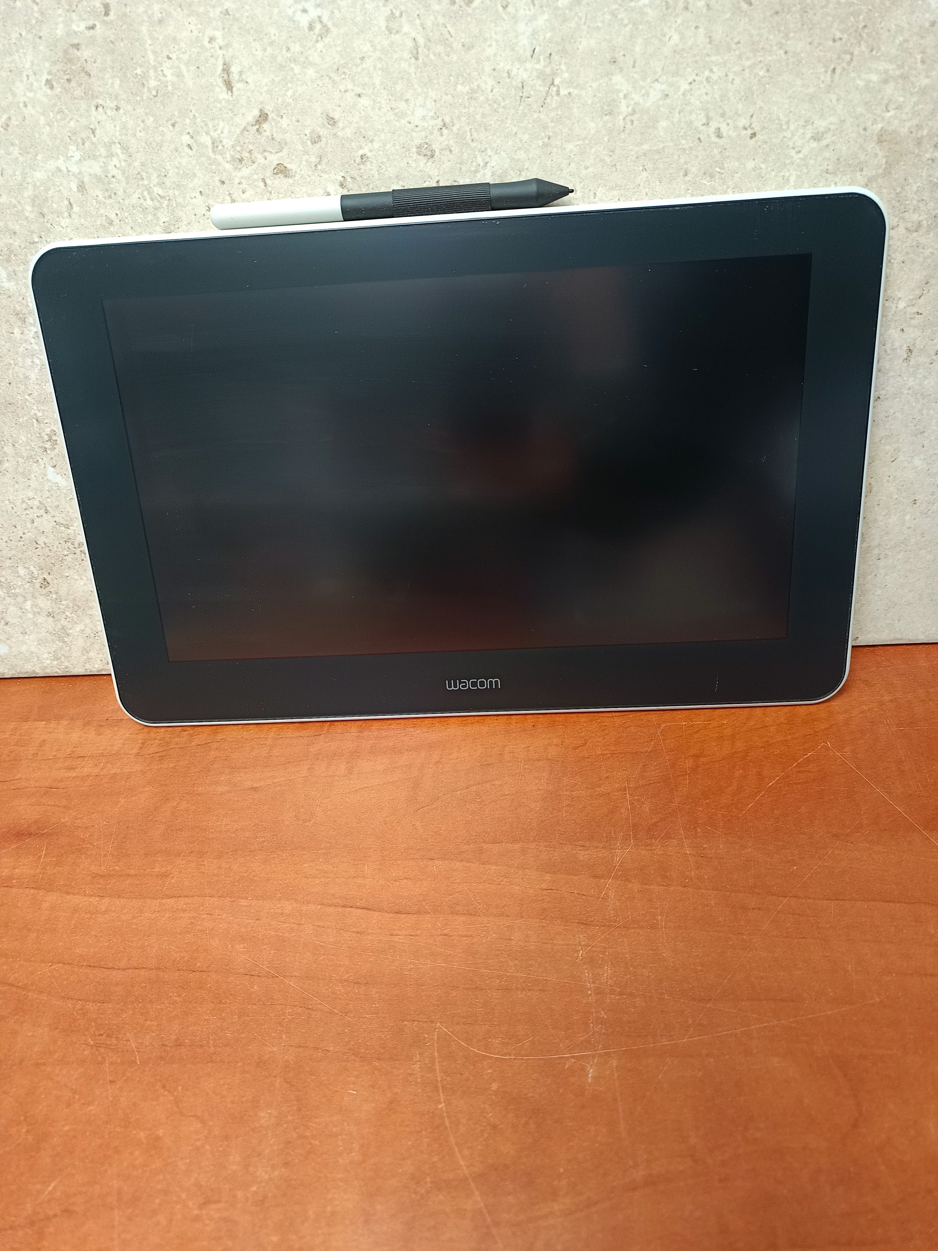 Wacom One tablette graphique à écran avec stylet