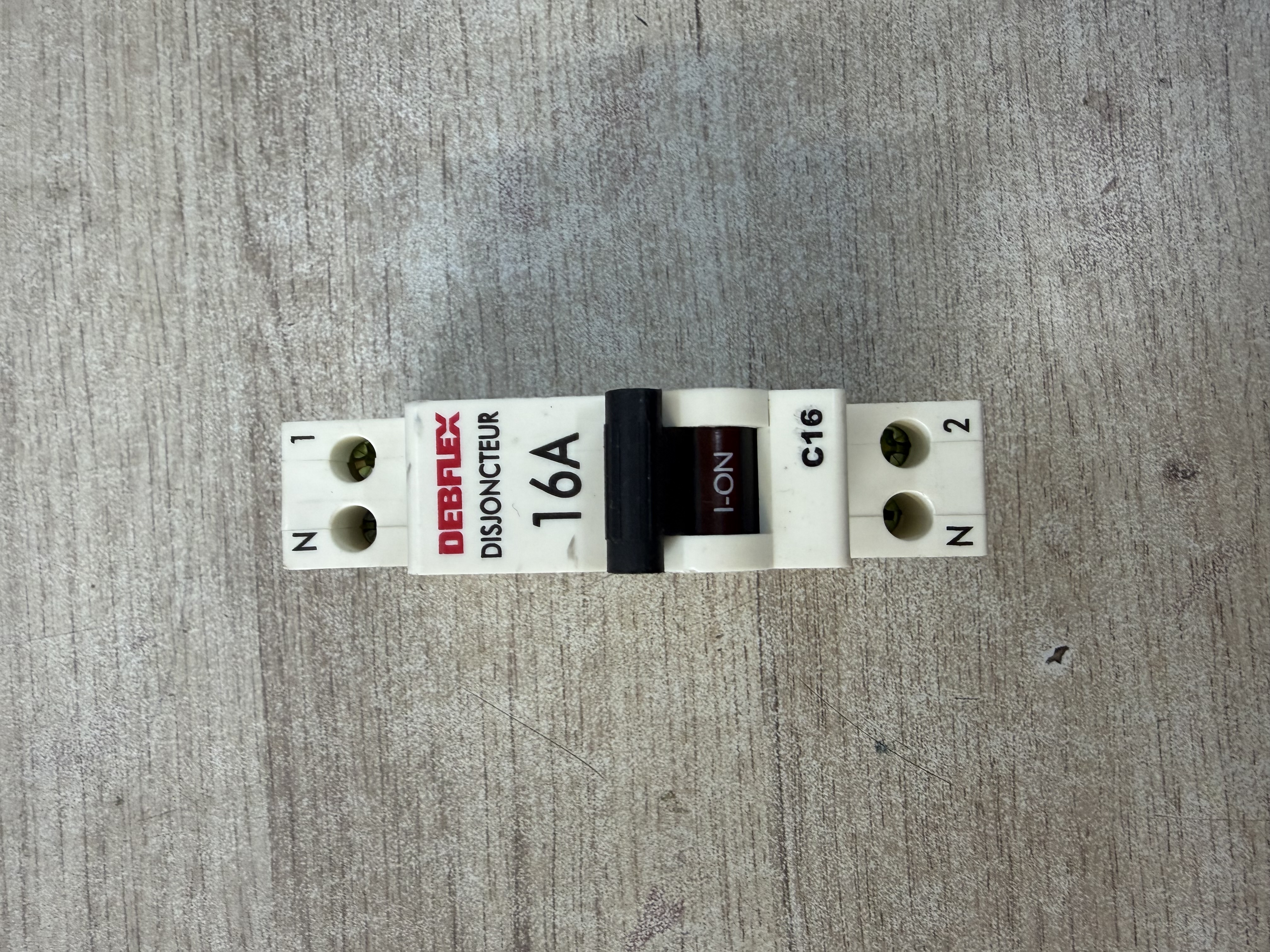 Disjoncteur Debflex DP16 16 A C16 230 V