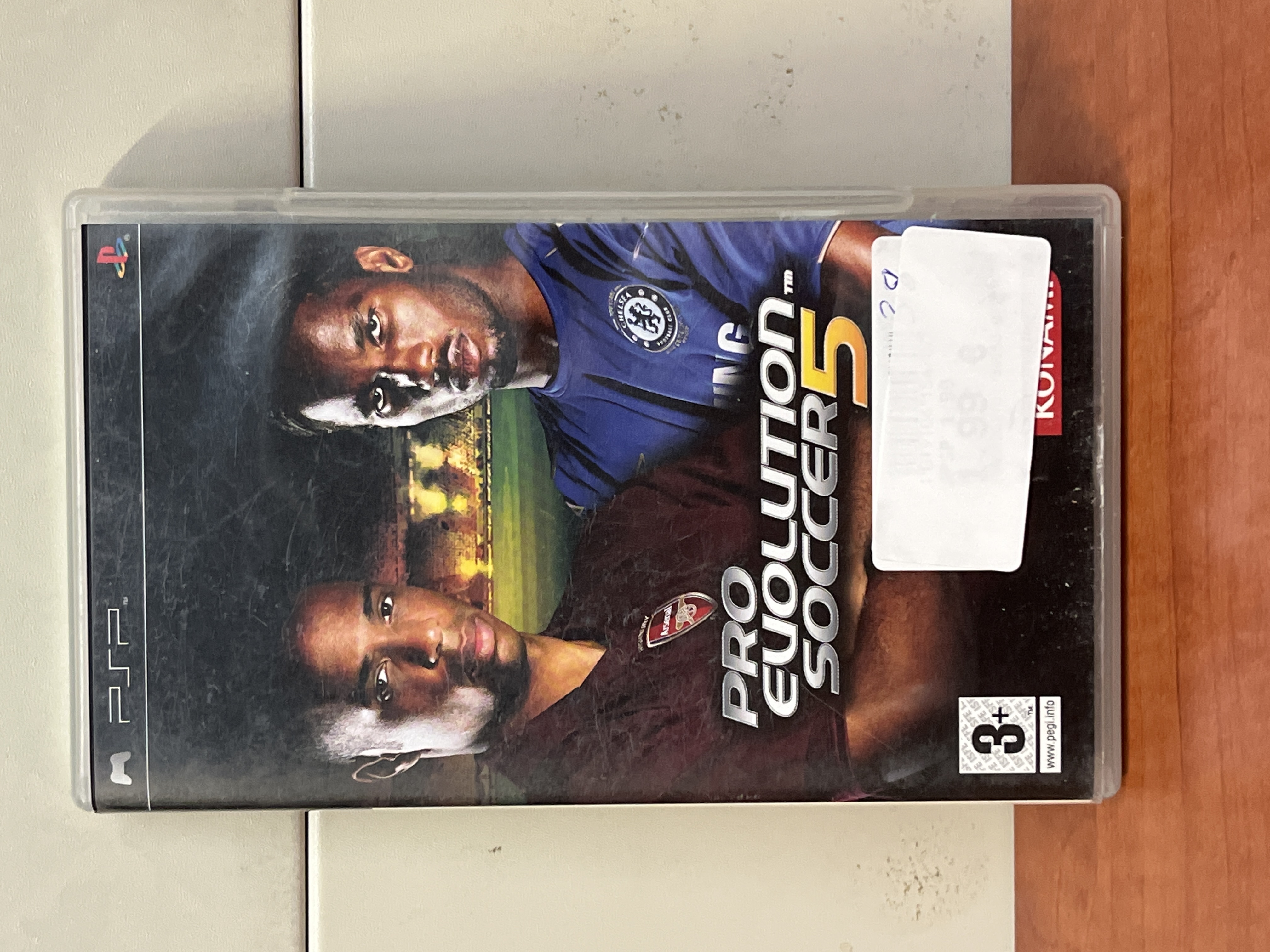 Konami Pro Evolution Soccer 5 - PSP