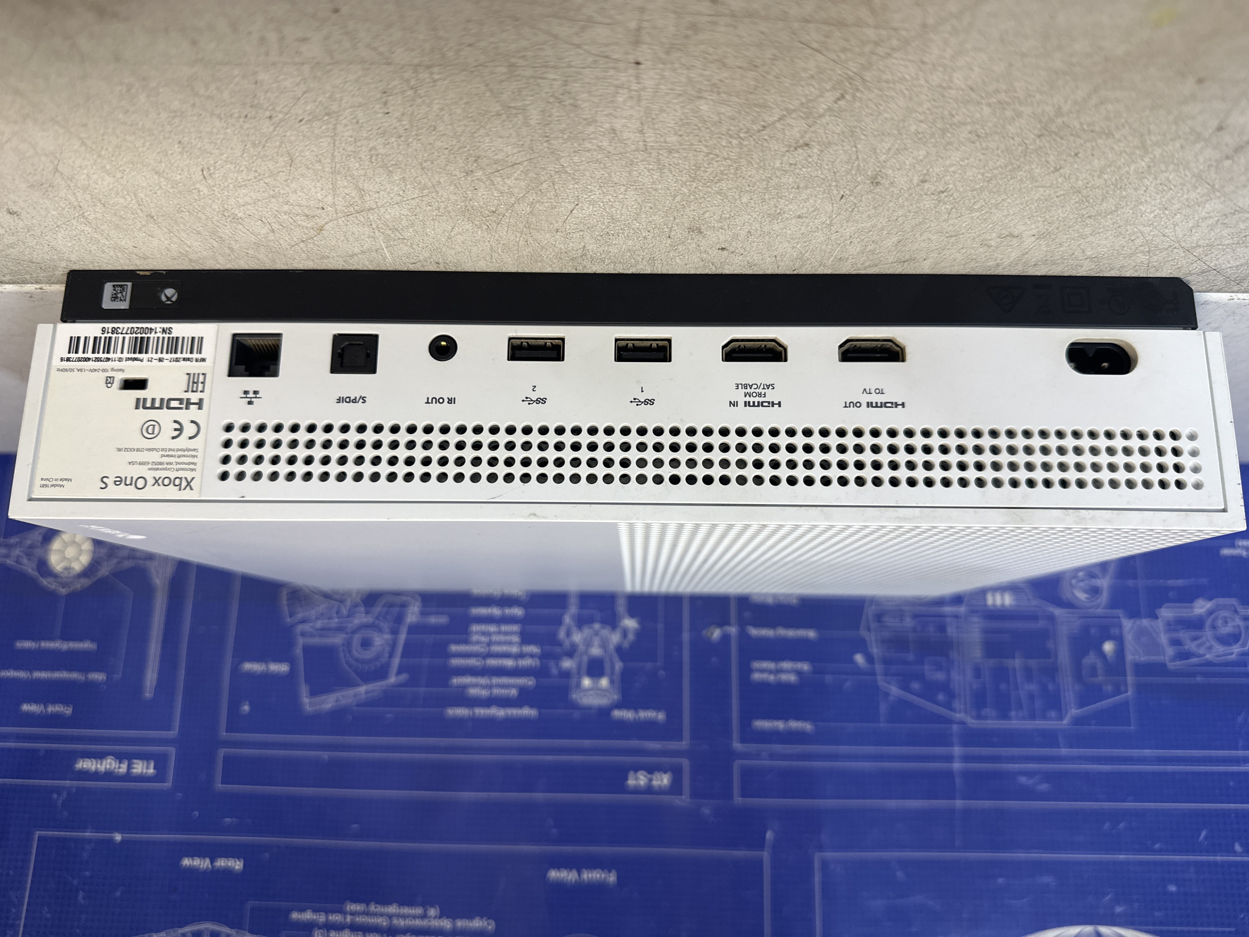 Console Xbox One S 500 Go blanche — photo 2