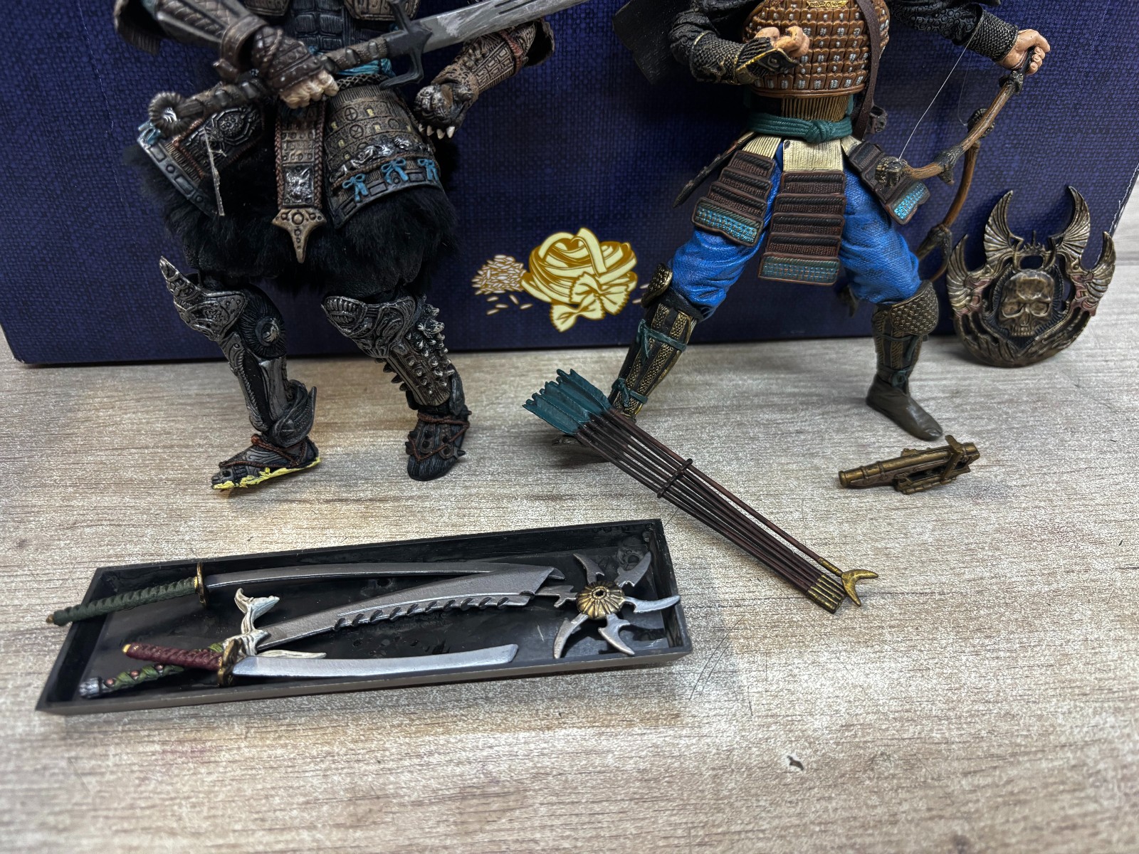 Lot de 6 figurines Mystic Legions — photo 3