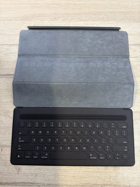 Apple Smart Keyboard A1636 QWERTY pour iPad Pro 12,9 pouces