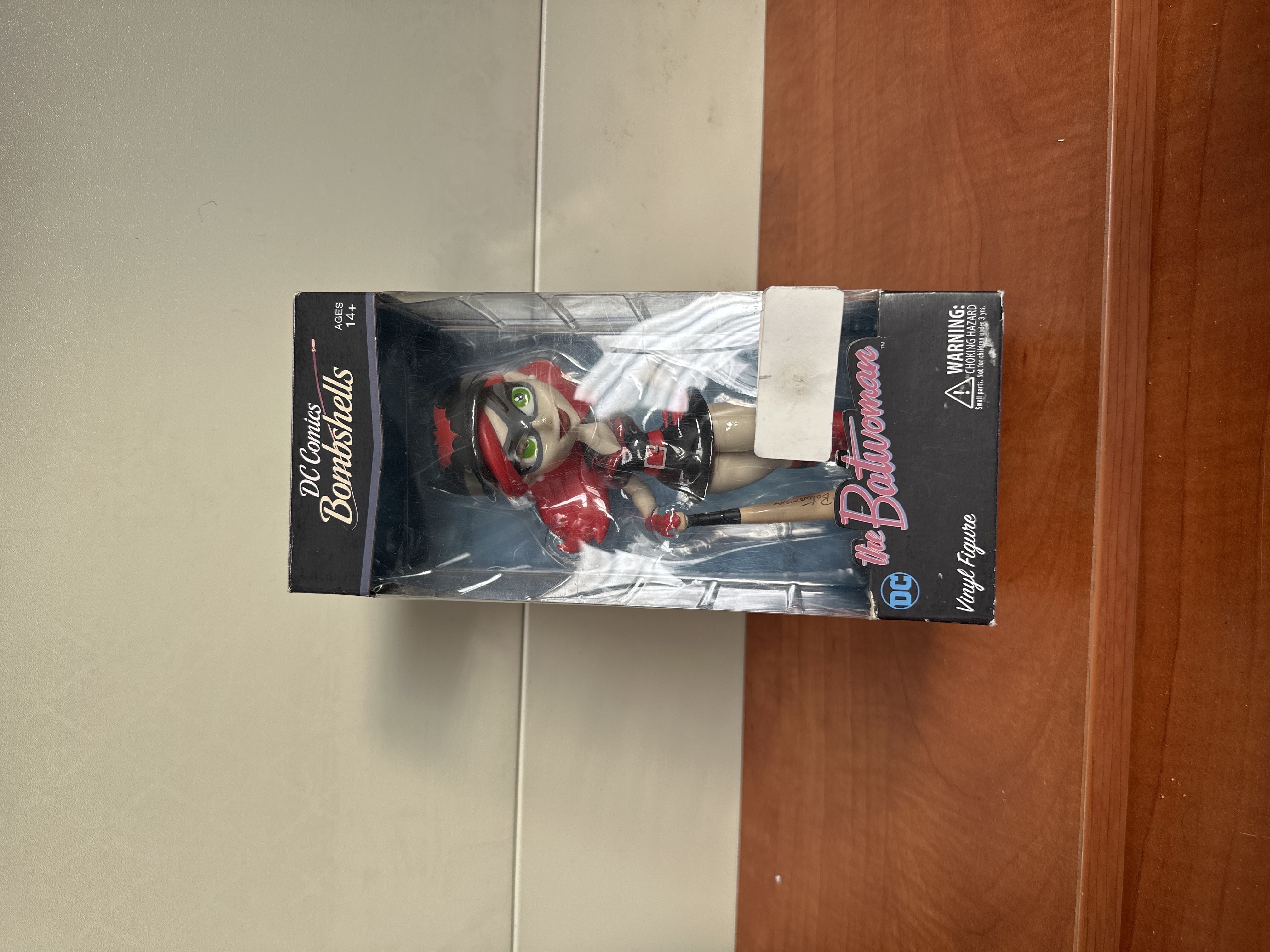 Figurine DC Comics Bombshells The Batwoman vinyl figure