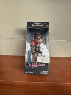 Figurine DC Comics Bombshells The Batwoman vinyl figure