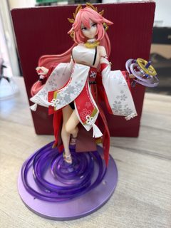 Figurine Yae Miko Genshin Impact 1/7 miHoYo 24 cm