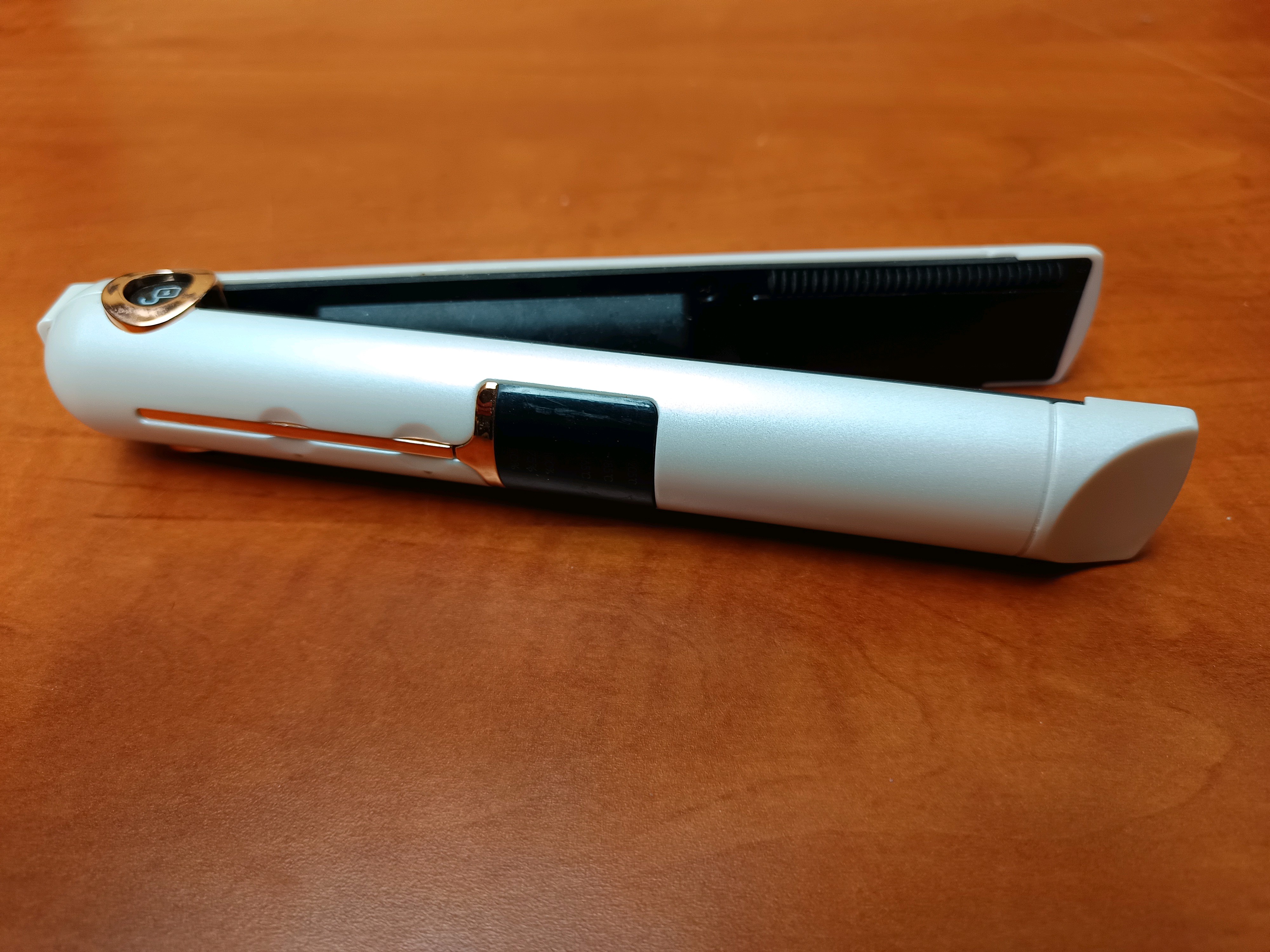 Lisseur portable blanc