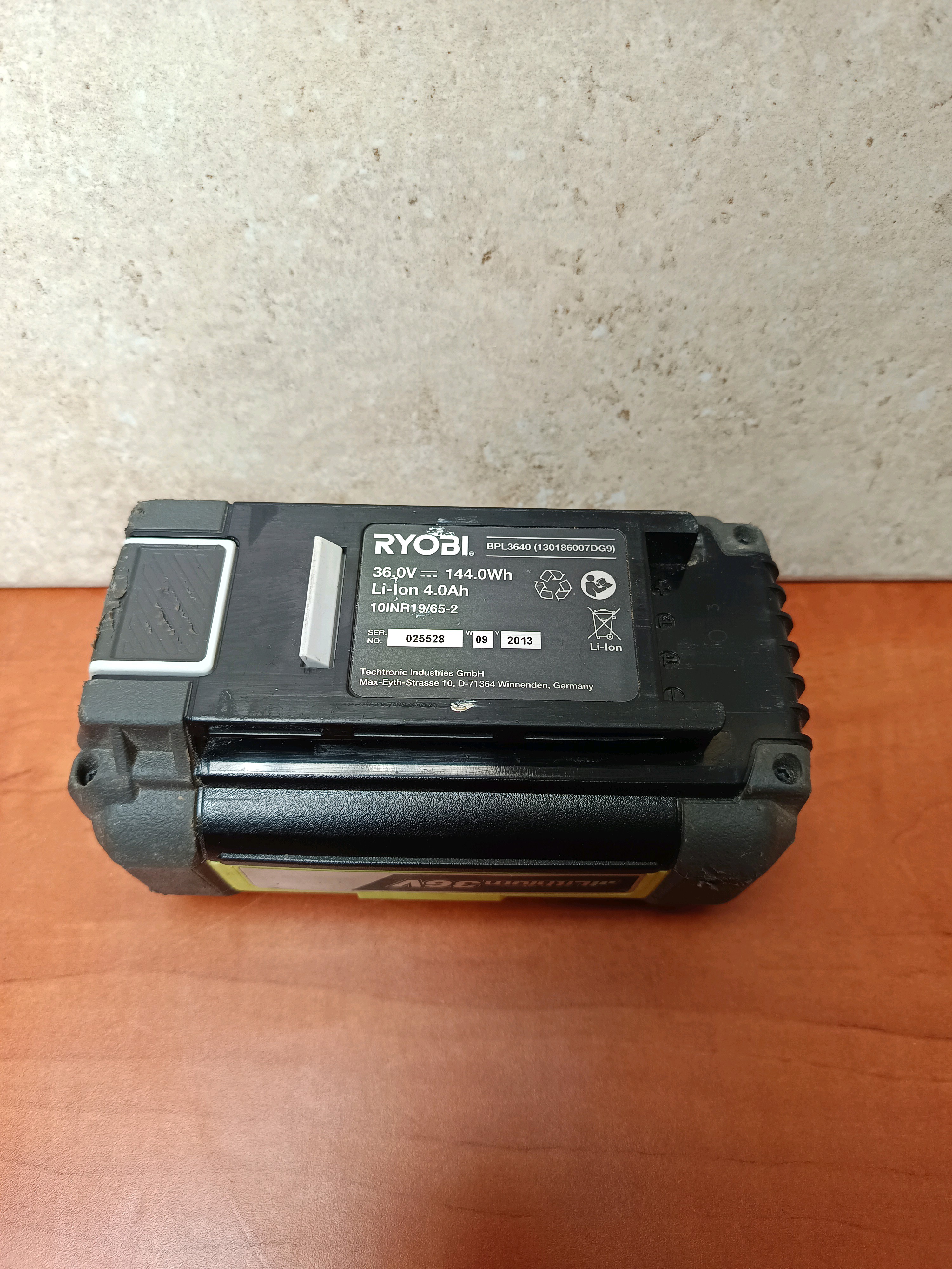 Batterie Ryobi Li‑ion 36V 4.0Ah BPL3640 — photo 2