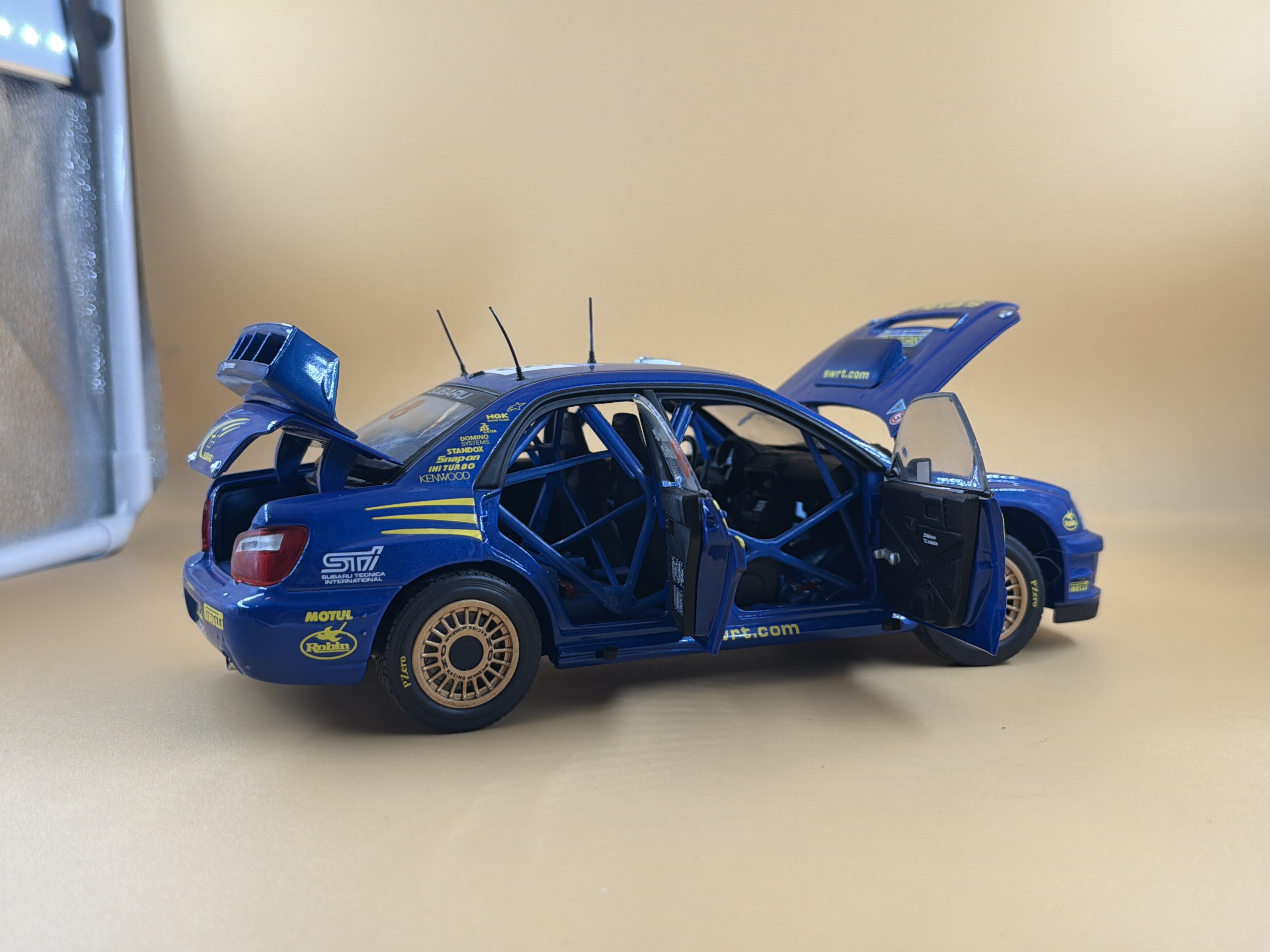 Sun Star Subaru Impreza WRC 2003 #8 Tommi Mäkinen 1:18 — photo 3