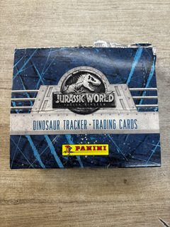 Panini Jurassic World Fallen Kingdom Dinosaur Tracker Trading Cards