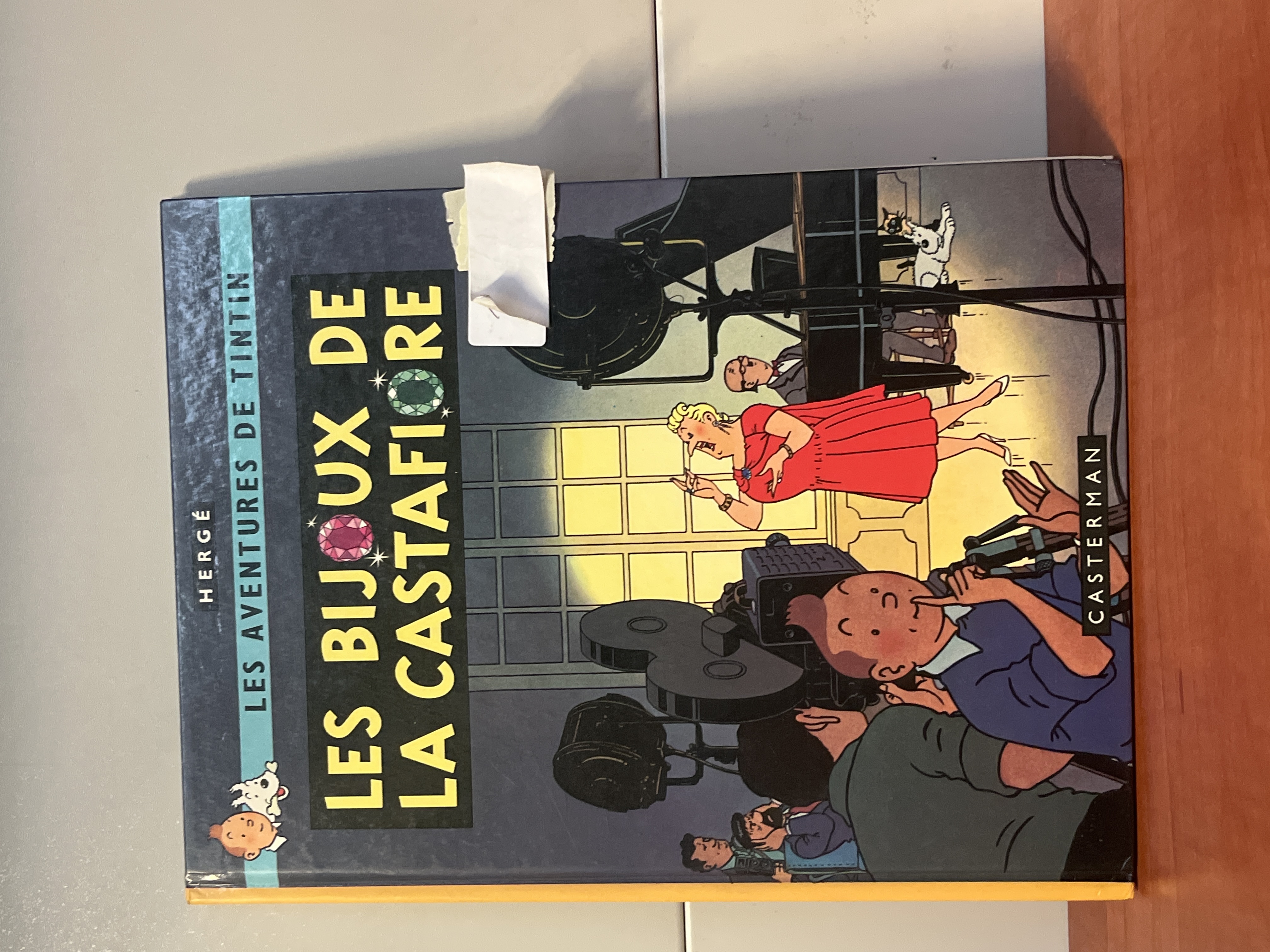 Hergé - Les Aventures de Tintin: Les Bijoux de la Castafiore (Casterman)