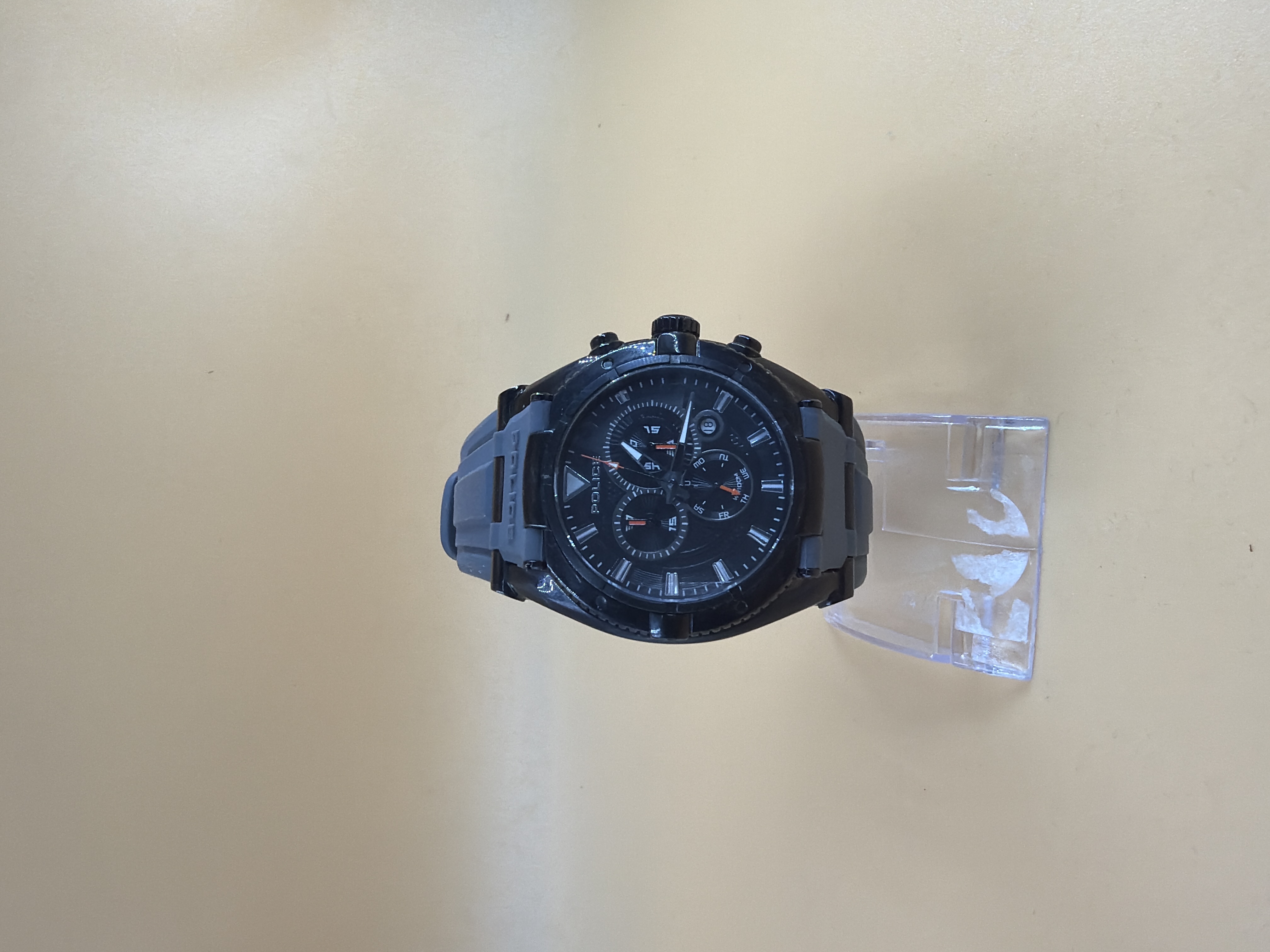 Montre Police 13013092J homme cadran noir bracelet gris