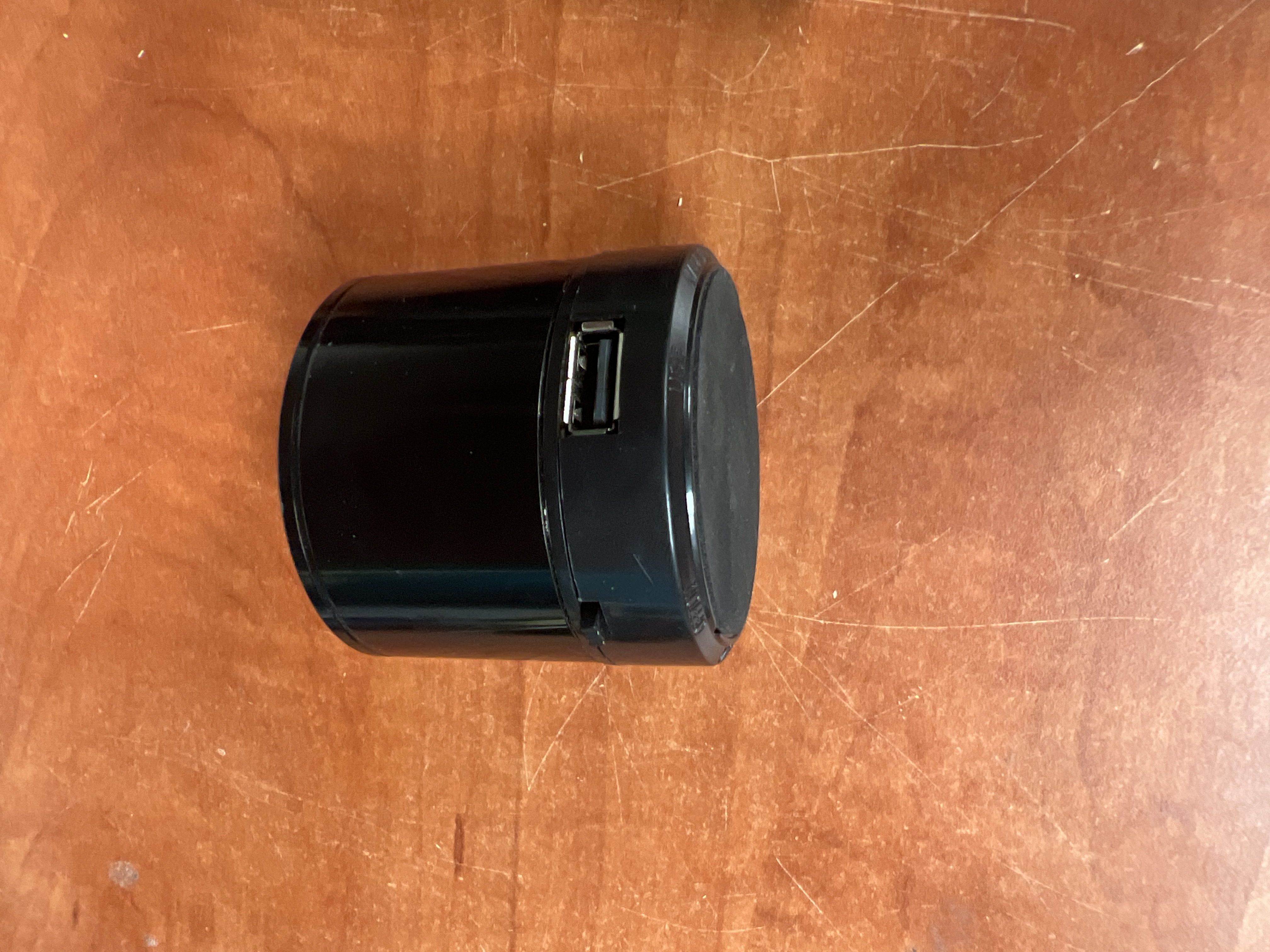 Mini enceinte portable noire — photo 2