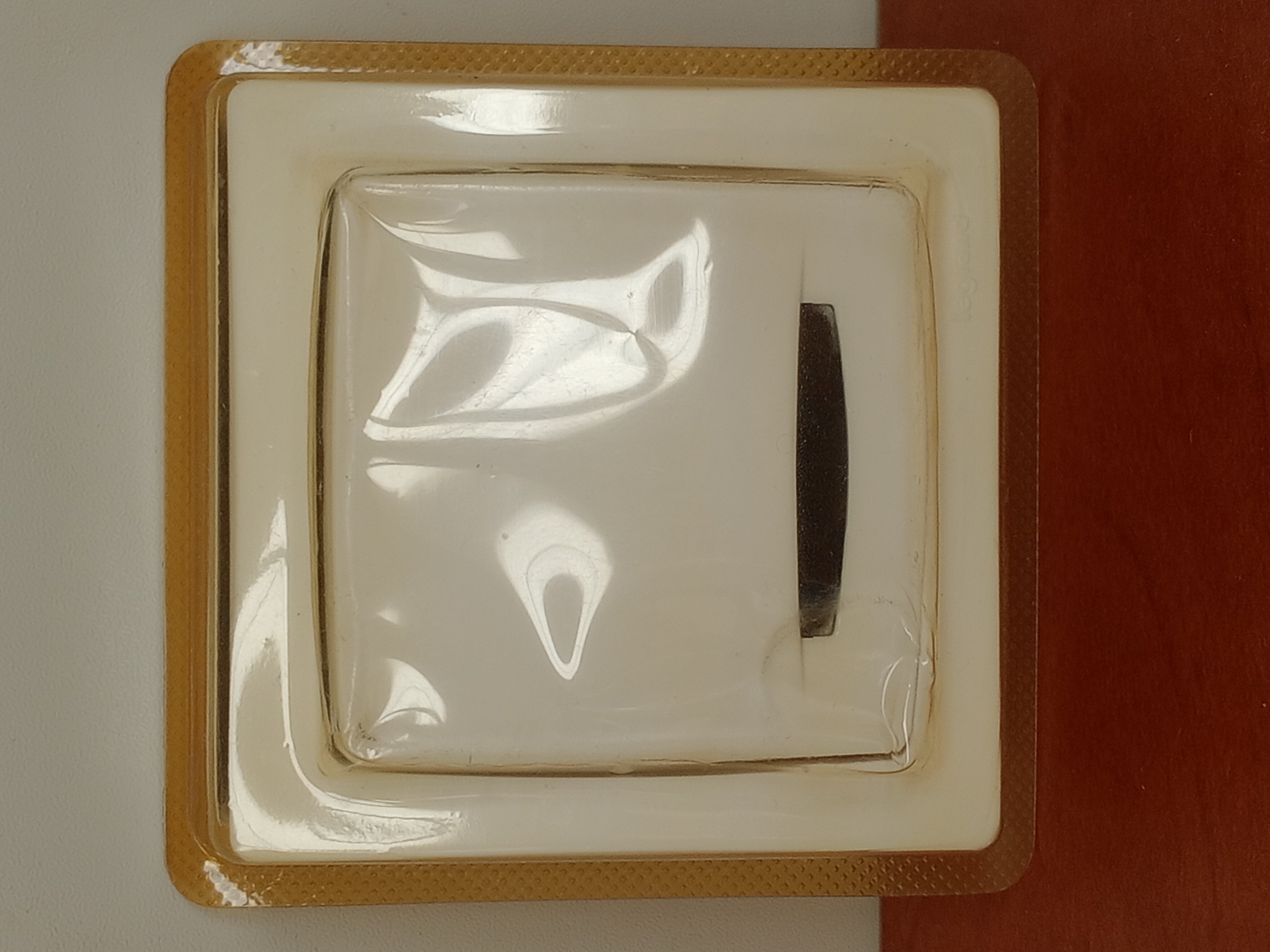 Interrupteur Legrand 10A avec voyant lumineux saillie blanc