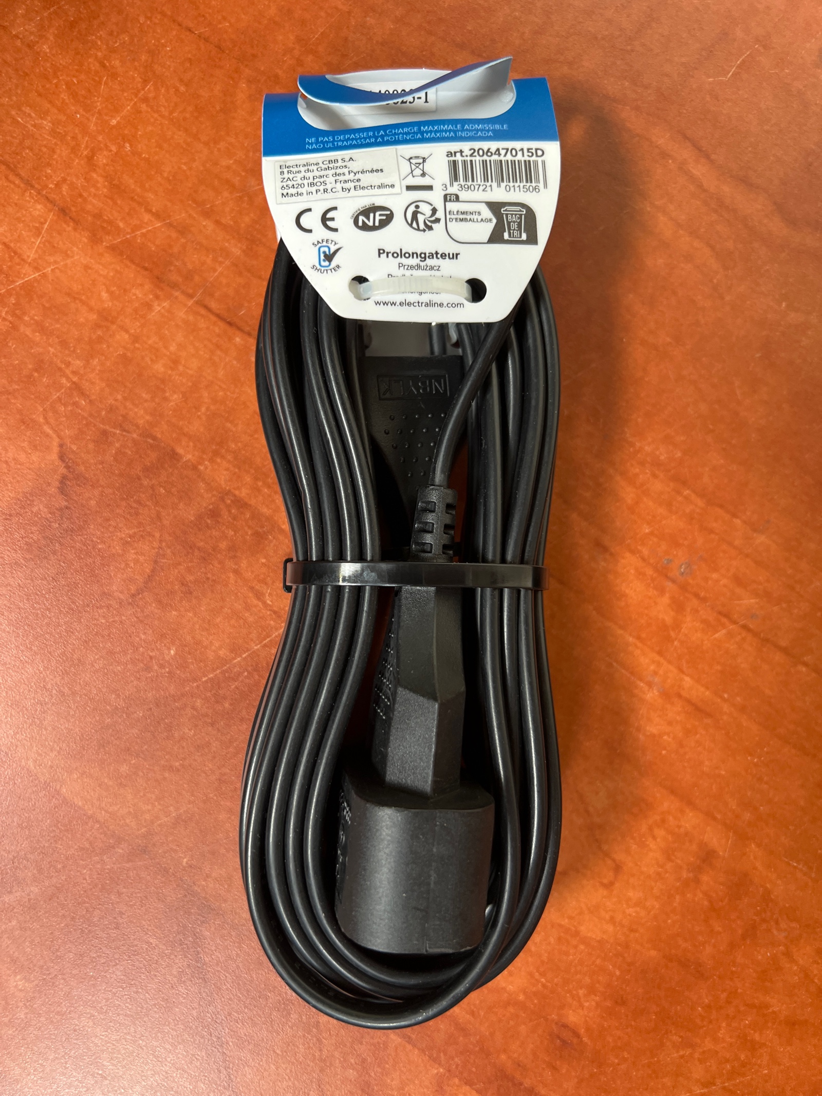 Electraline rallonge électrique 5 m 230 V 6 A (H03VVH2-F 2x0,75 mm²) — photo 2